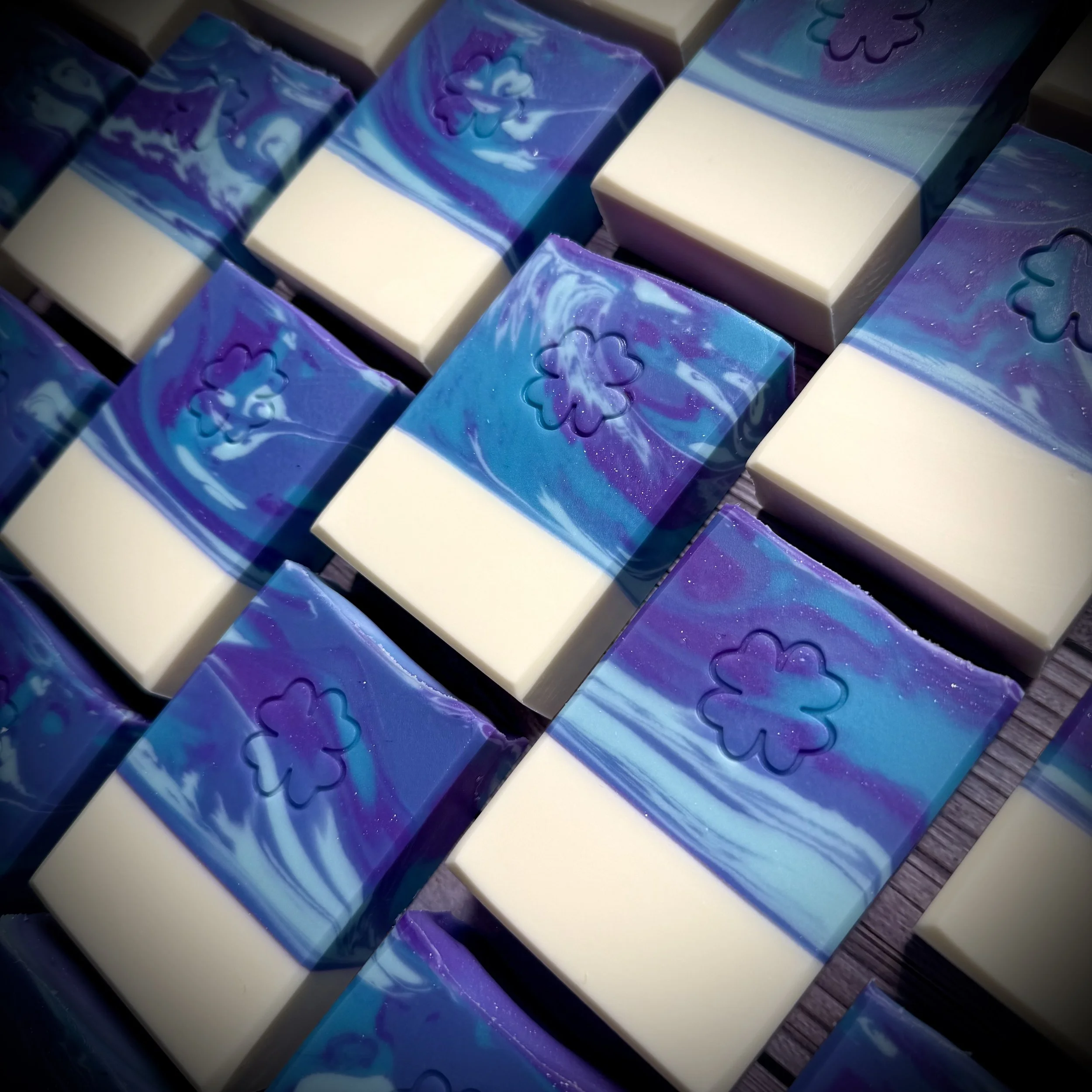 Diamond Pony Bar Soap - Coconut, Melon, Jeweled Waters