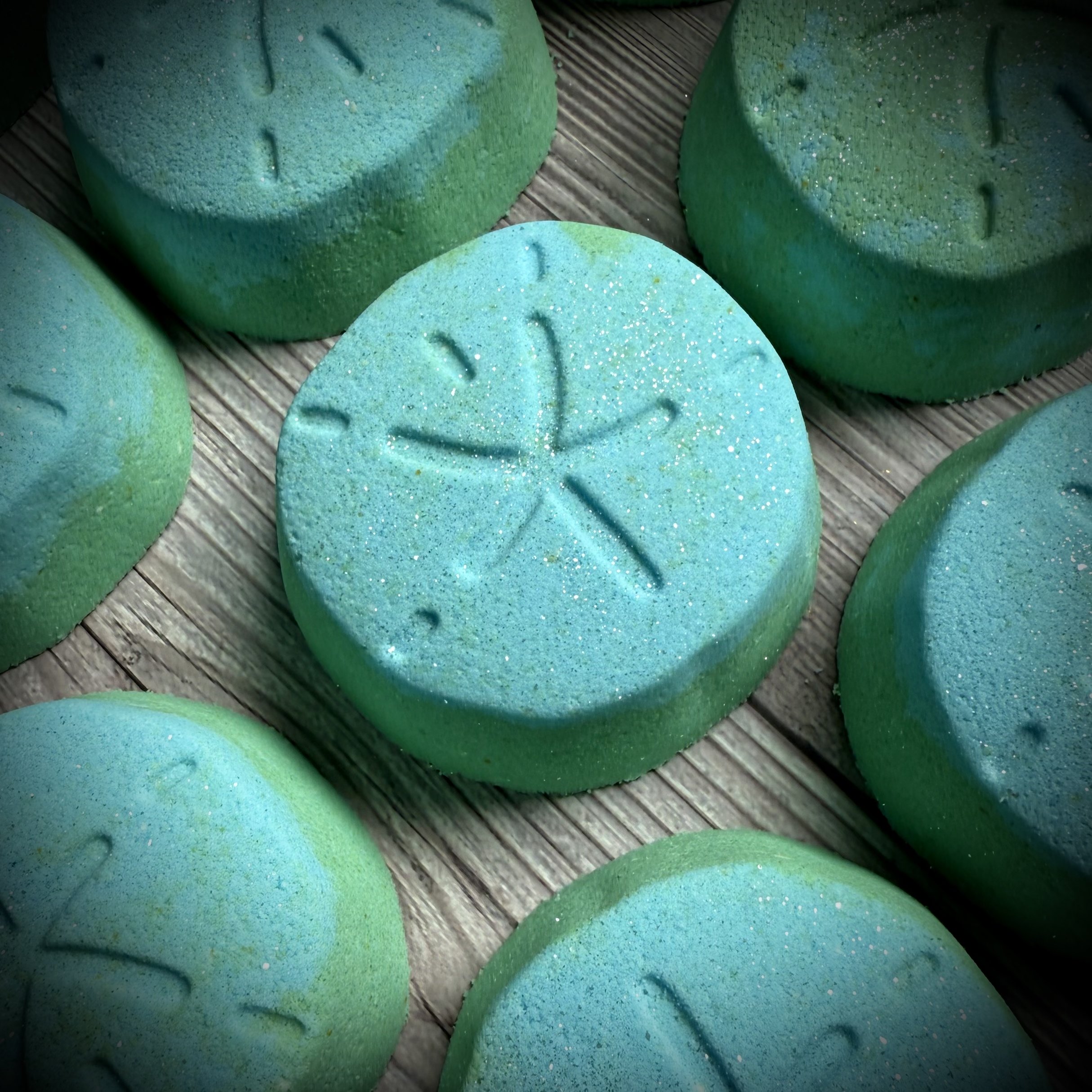 Sand Dollar Bath Bomb - Tropical Medley
