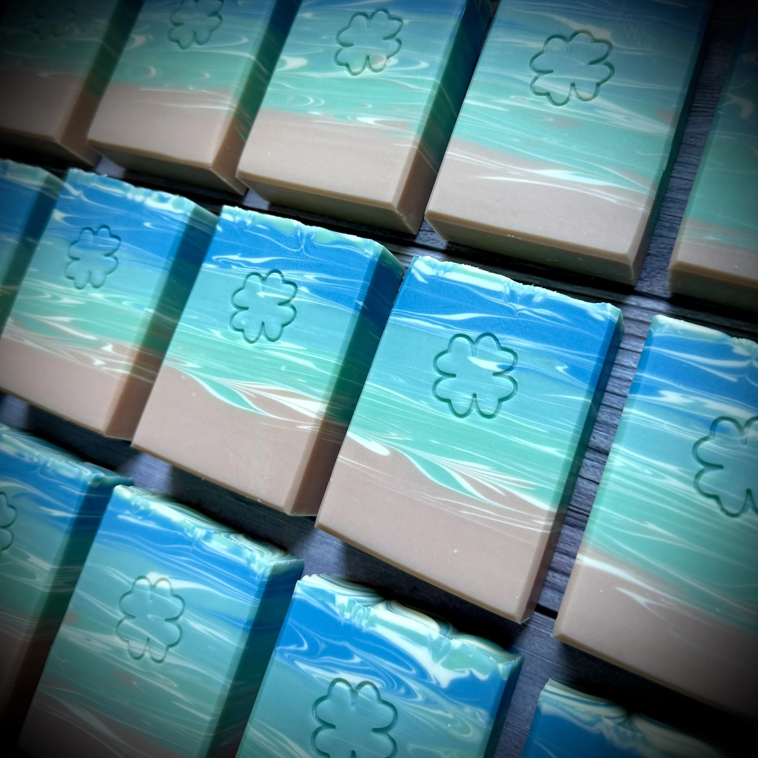 Born This Wave Bar Soap - Coconut, Vetiver, Beachwood