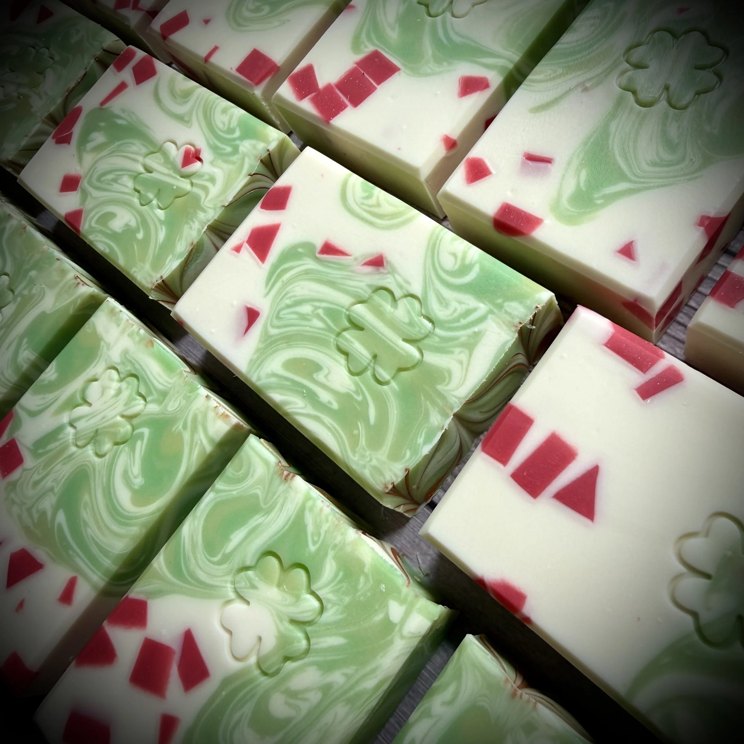Solar Crisp Bar Soap - Apple, Honey, Champagne