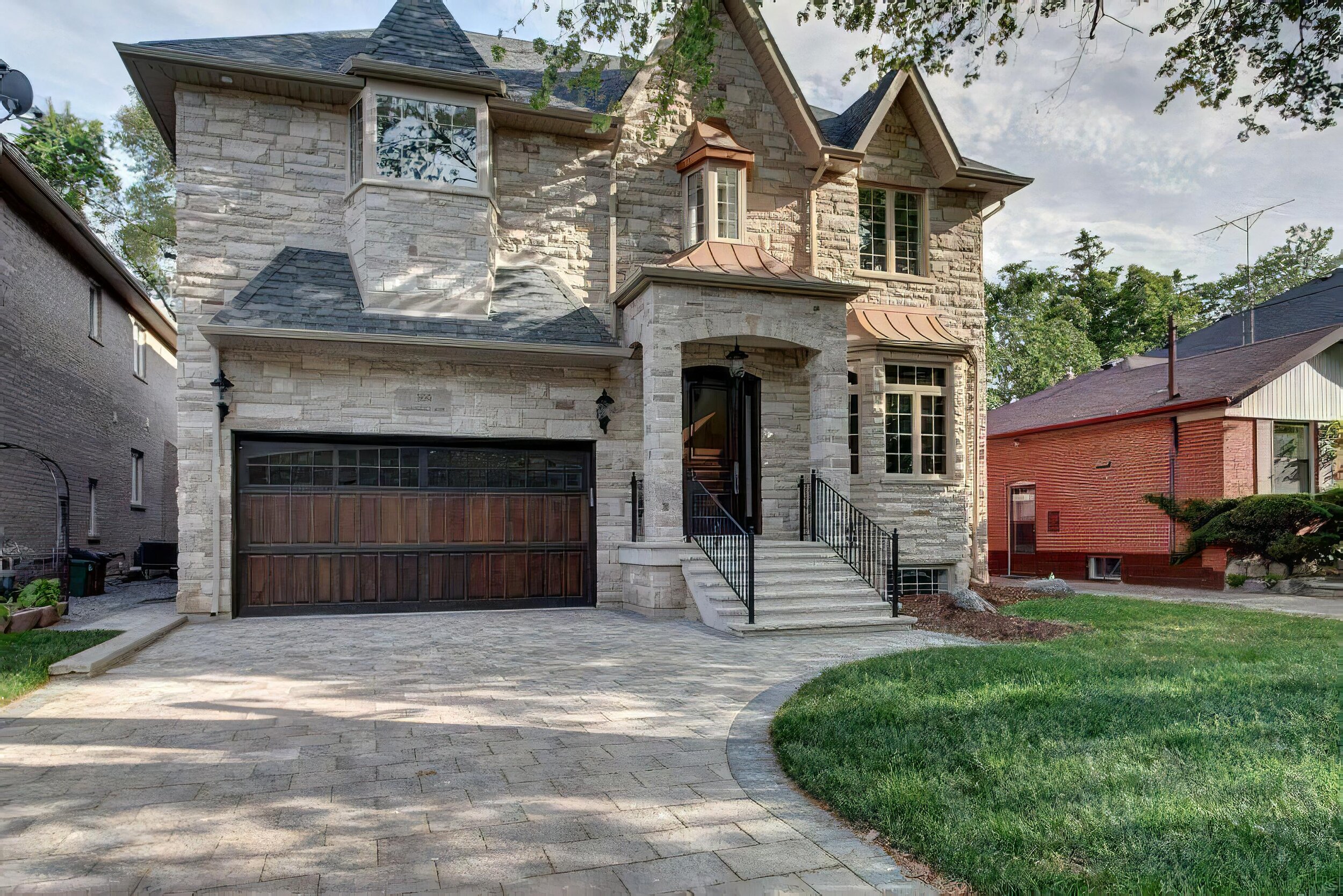 309 Empress