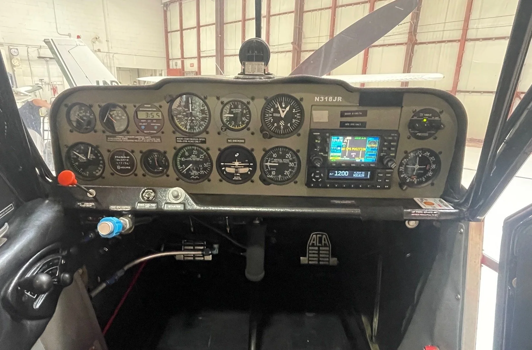 cockpit.jpg