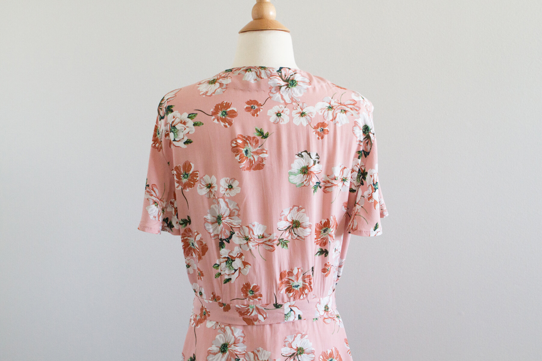 Pink Floral Wrap Dress: Butterick B5030 — Aya Buttons