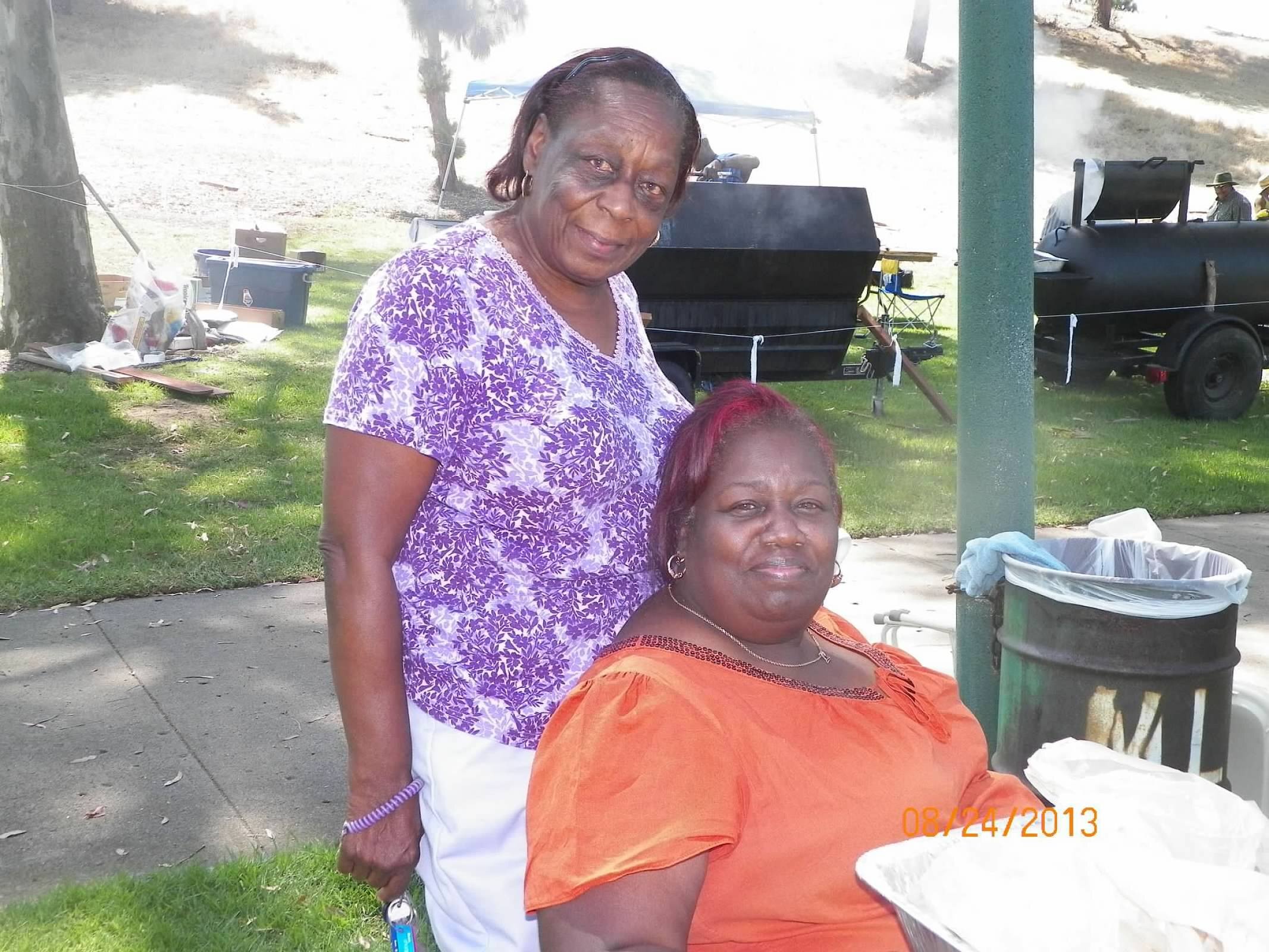 2013 PIcnic mother and daughter Pricilla.jpg