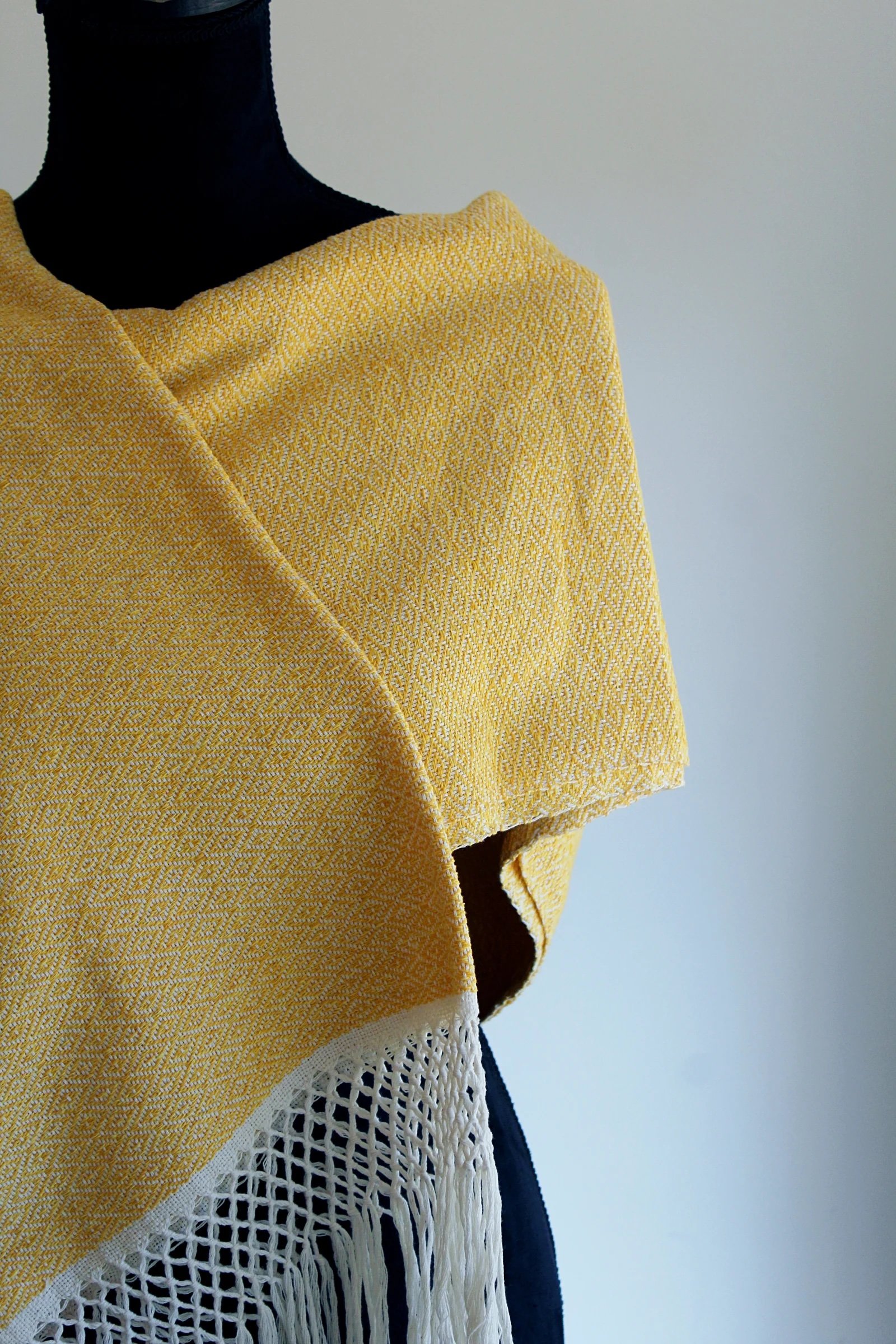 yellow-rebozo-citrino-shoulder.jpeg