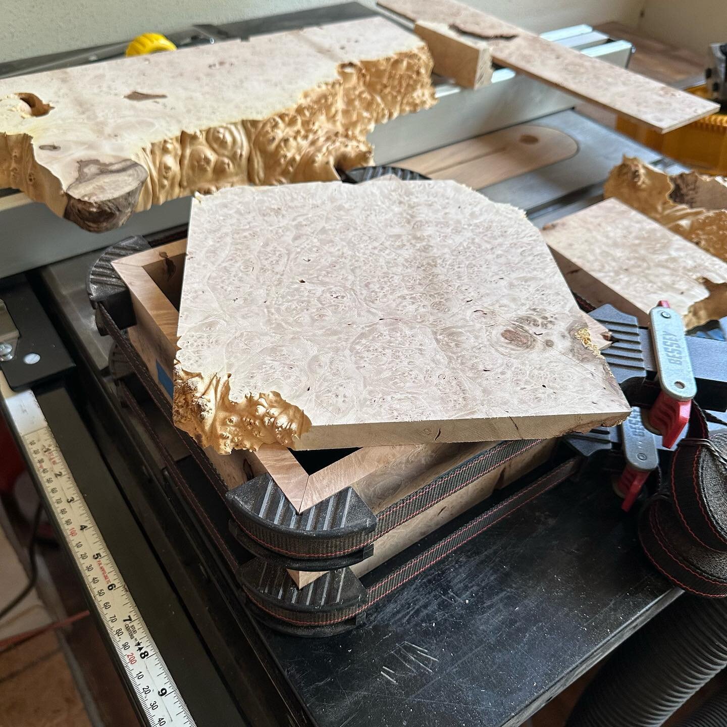 Taking shape :)
~
#woodworkingchemist
#wwc
#burl
#mapleburl
#neworleansartist 
#neworleansart
#nolaartist
#nolaart
#shoplocalnola
#shopsmallnola
#birdseye 
#birdseyemaple
#burlwood
#birdseyeburl 
#woodworker
#burlbox
#boxmaker 
#boxbuilder 
#heirloom