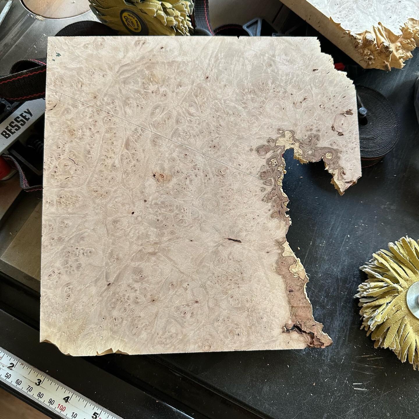 Having some analysis paralysis. I want to use this panel for the bottom of the box. Quite clearly, though, it has a chunk missing. Part of me wants to leave it untouched, as this is the nature of burrels, even though it impedes on the functionality o