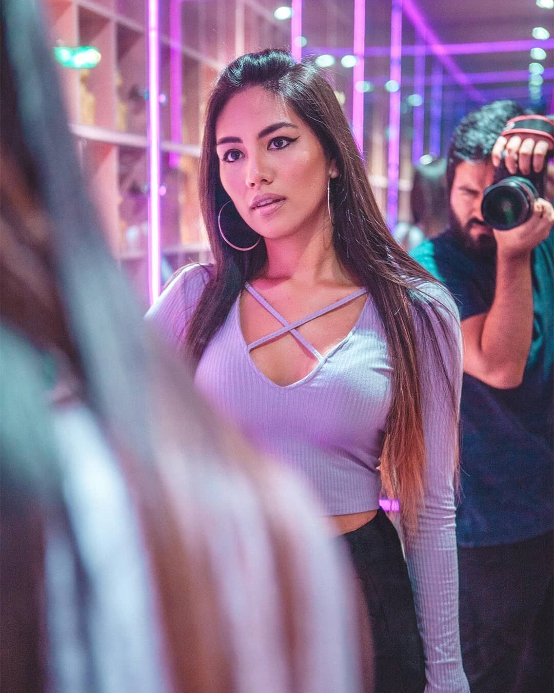 Mi compa&ntilde;era de vida 💍&hearts;️.
Yo tambi&eacute;n salgo en esta ✌️.