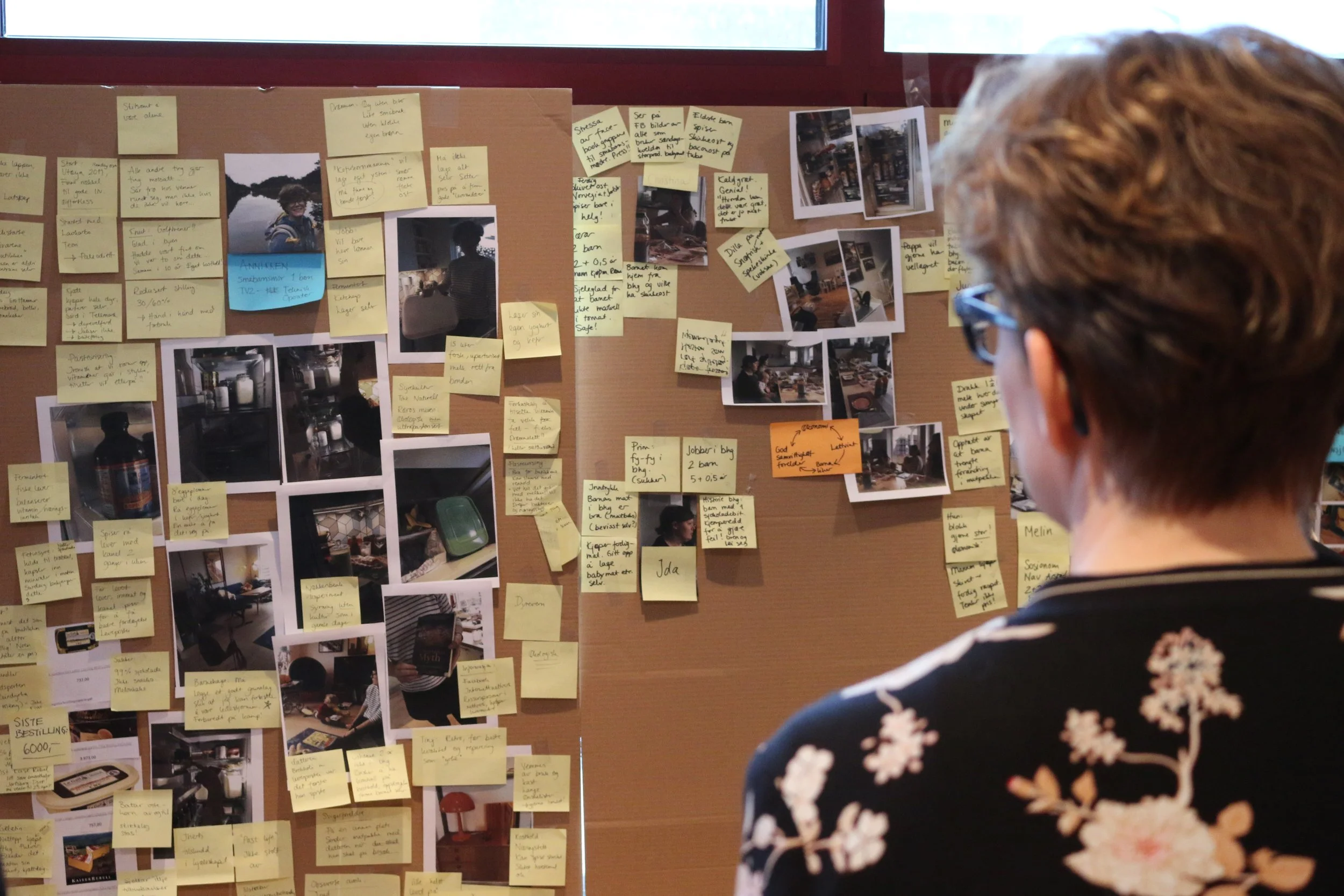 Kavli Looking at Wall.JPG