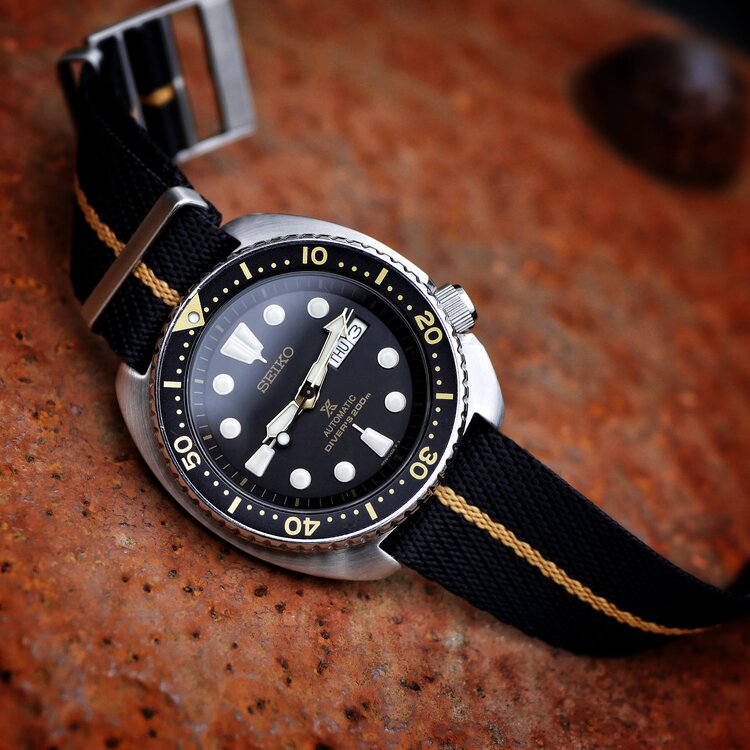 Seiko Prospex Turtle Dive Watch Review — MTR-Watches