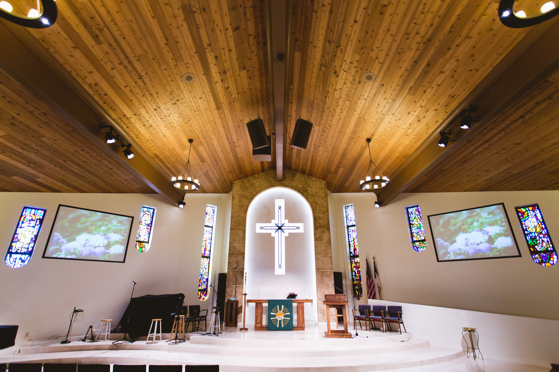 Incarnation Lutheran Church - Audio, Video & Lighting Integration