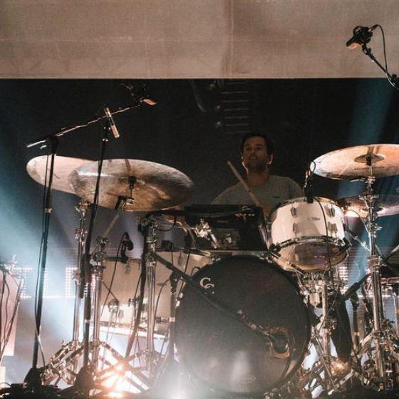 Simon Kobler : Hillsong United