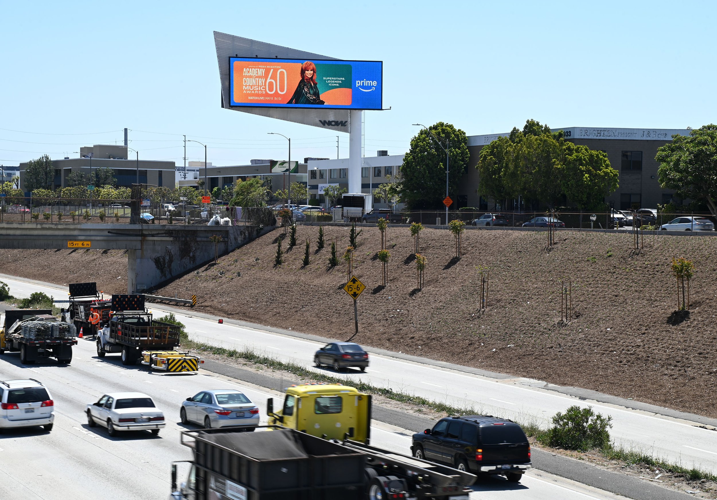WOWC_Inglewood - 405 Freeway.jpg