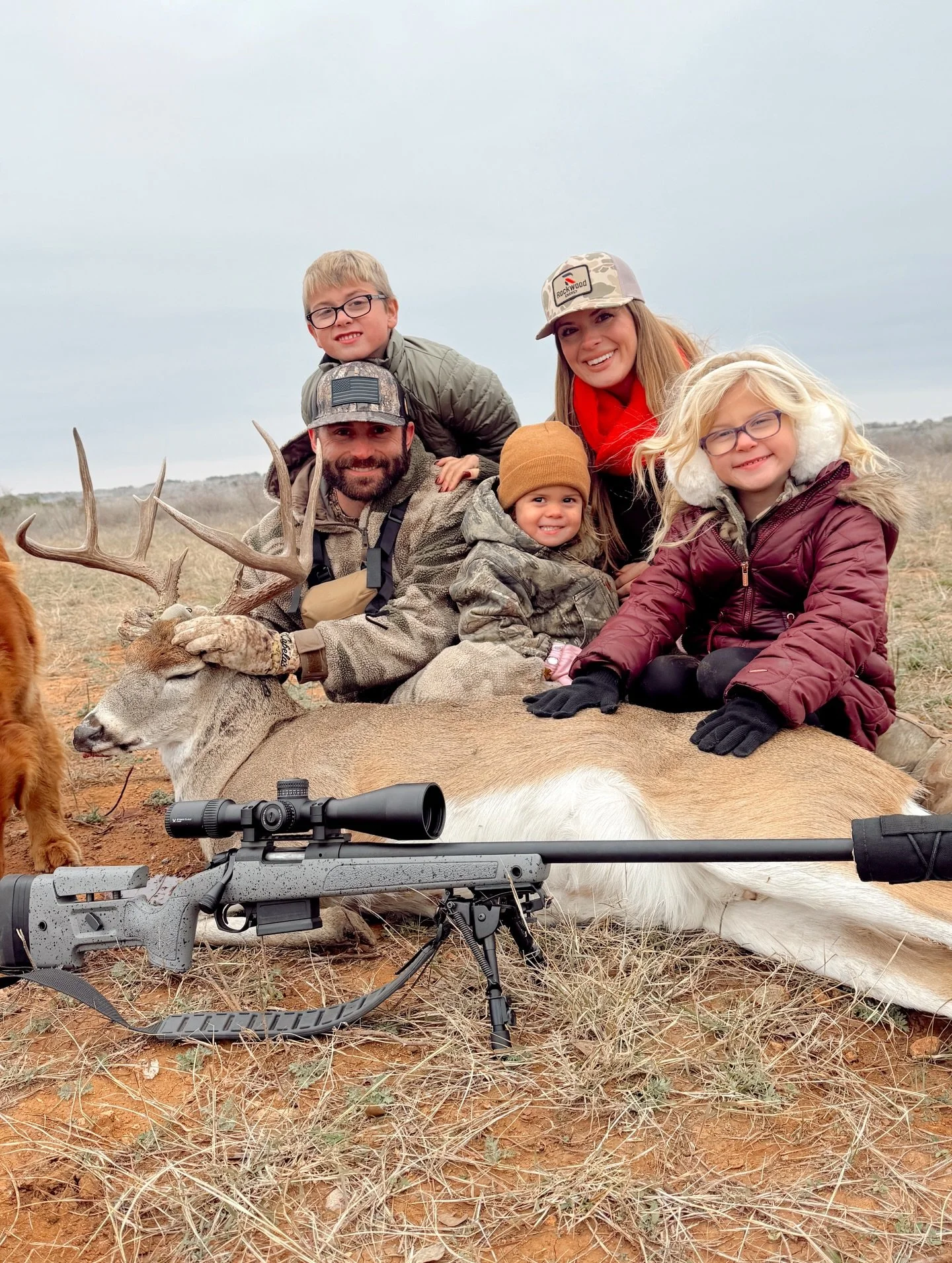 The one where mom + dad are both bringing home the meats 🥩 🦌 
-
Always the best time at deer camp with my fam