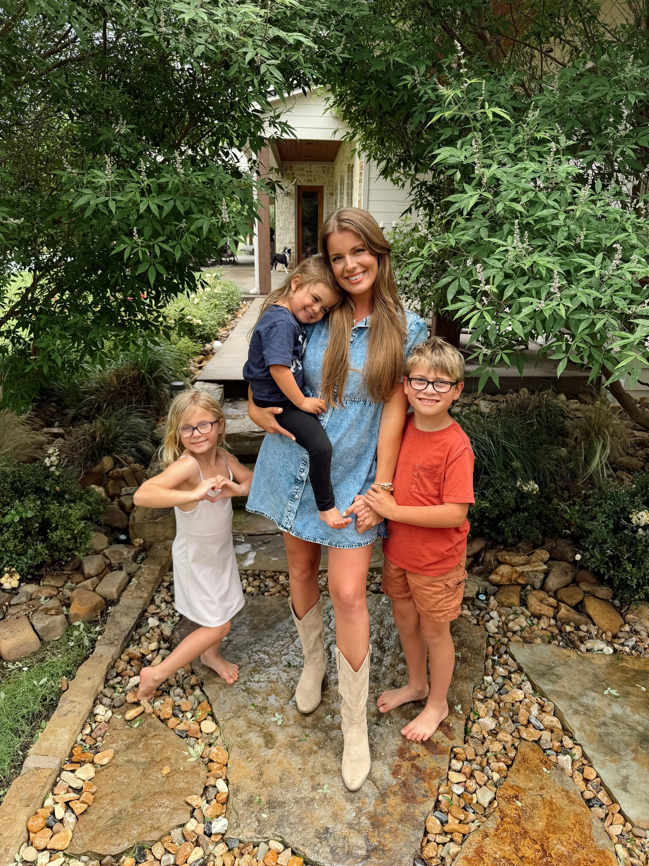 Happy Mother&rsquo;s Day to all the wonderful mamas out there!! Greatest gift from above 🫶🥂🌸