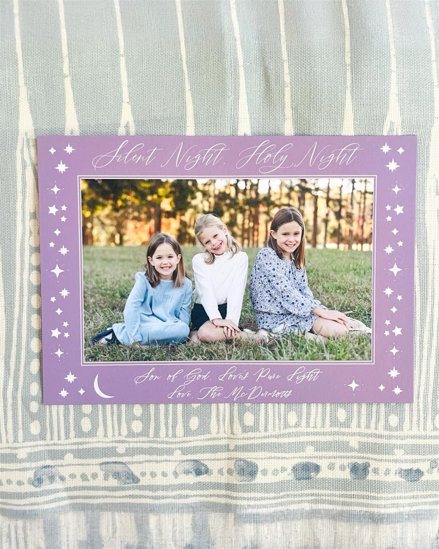 The sweetest sisters on a lavender starry, silent night ✨

#silentnight #christmascards #pastelchristmas #mameydesign