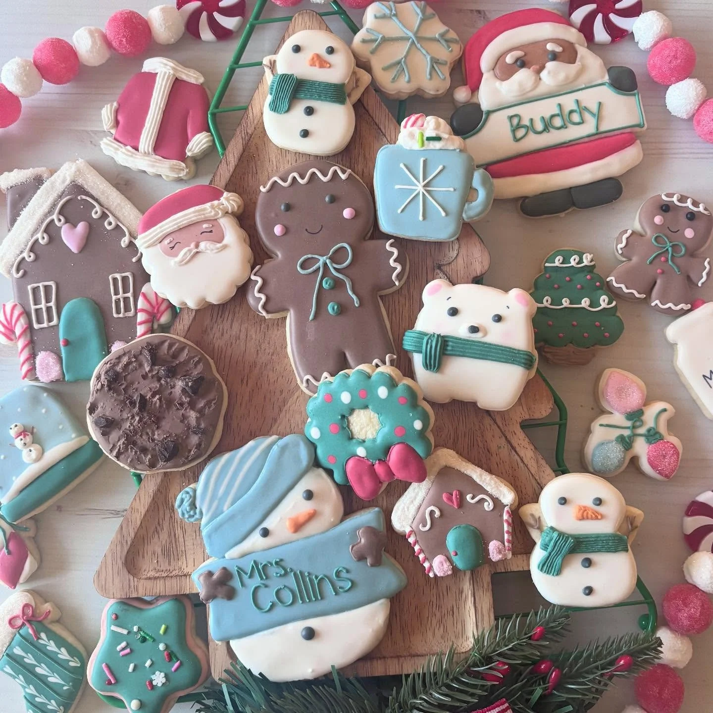 Thank you again to everyone who has supported our business this year. 

Happy Holidays!

#burlington #southburlington #winooski #vermont #vermontmade