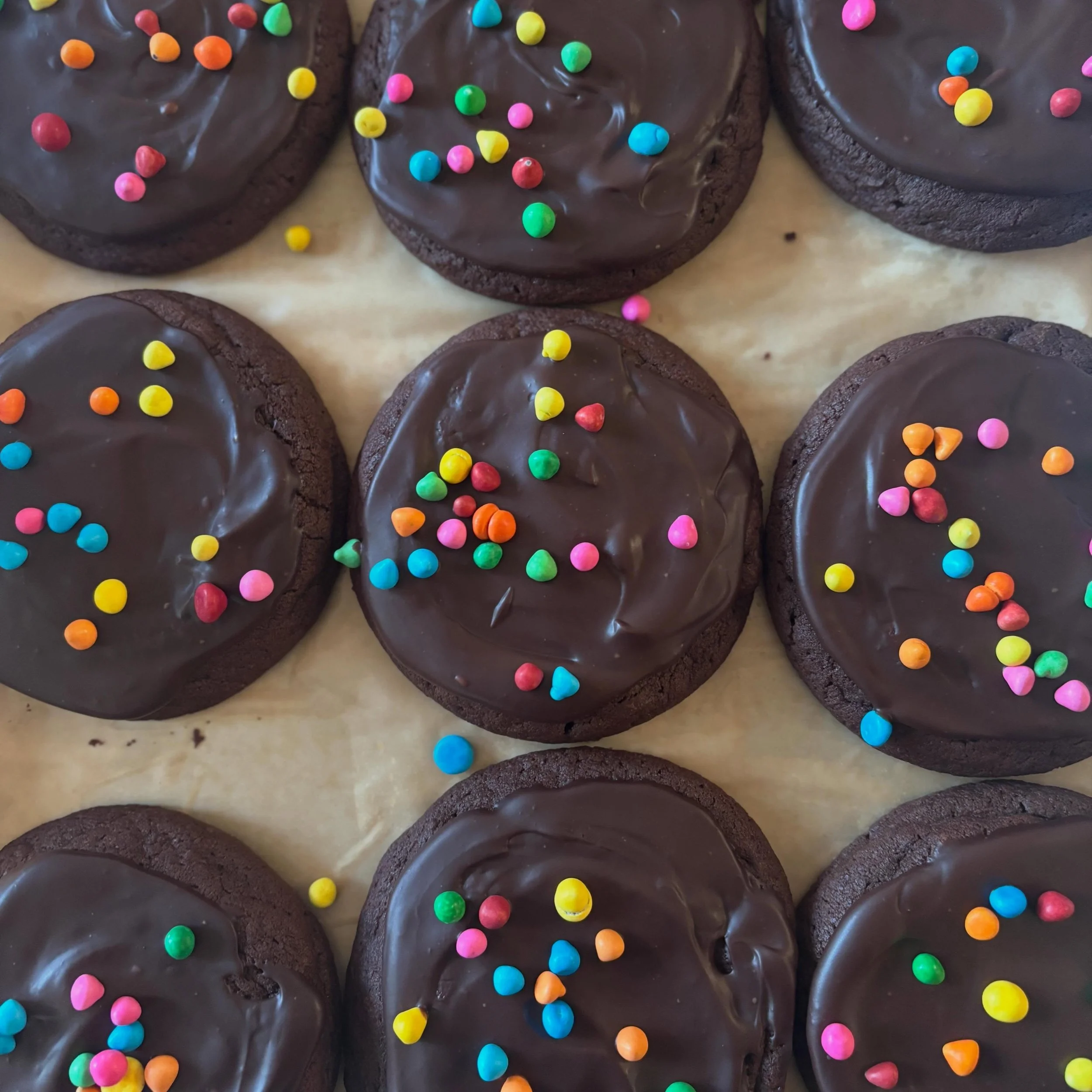 Getting ready for the @winooskifarmersmarket this Sunday! Come stop by for some yummy cookies! We will have the following:

- Galactic brownie
- Blueberry shortcake
- S&rsquo;mores
- Decorated signature vanilla almond
- Decorated funfetti
- Decorated