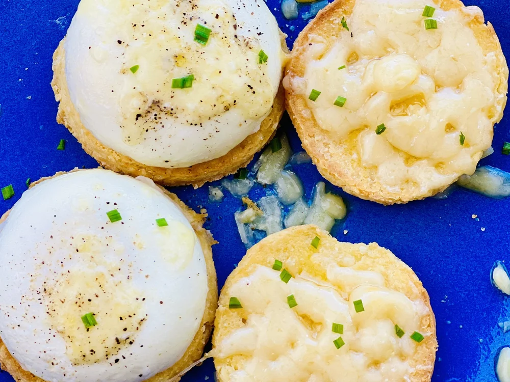 Cheesy Poached Egg and Biscuit Sandwich (low FODMAP) — IBS Game Changer