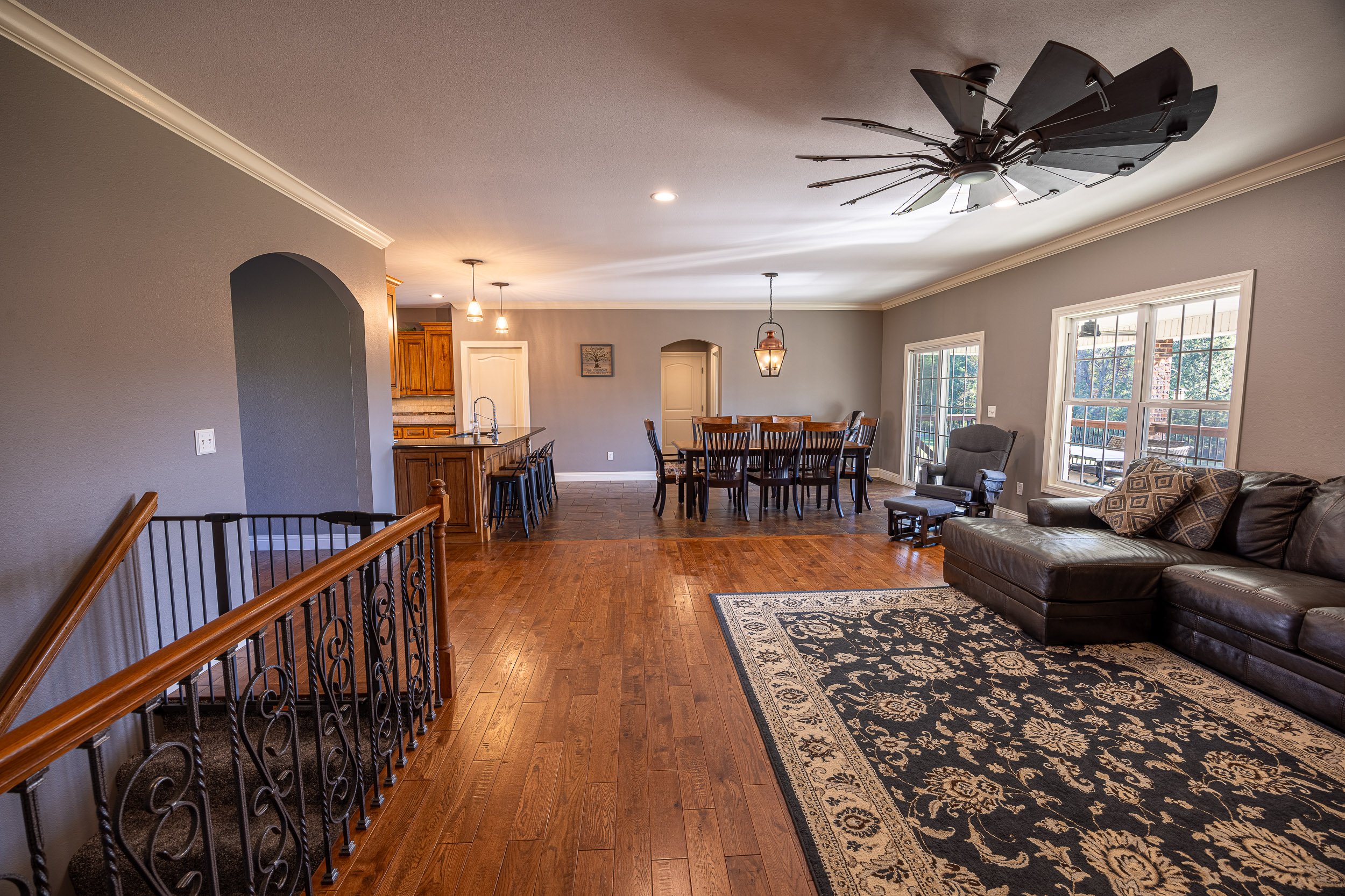 246 Eagle Ridge Oct24-2573-HDR.jpg