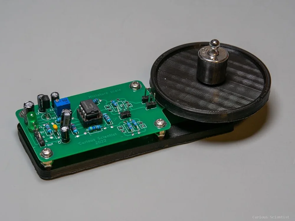 Weighing scale made out of a PCB — Curious Scientist