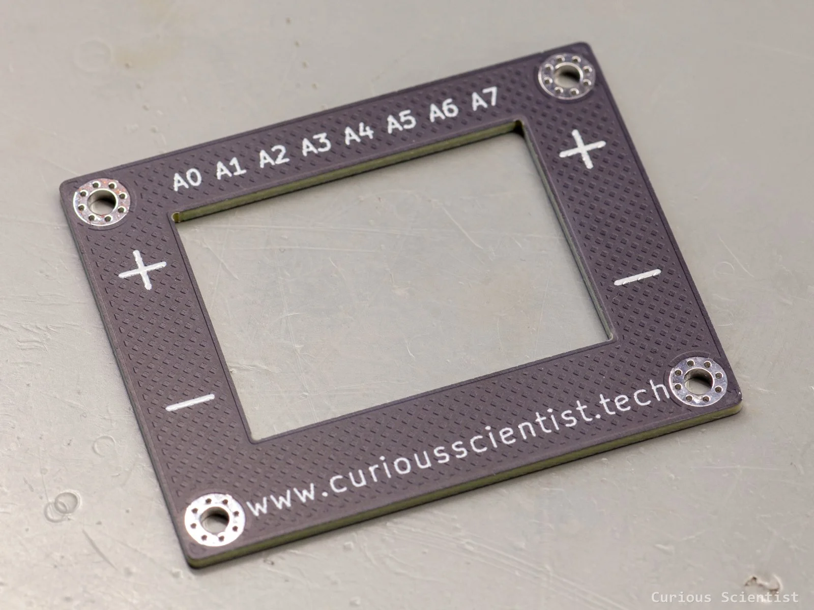 Screw terminal rear panel front side