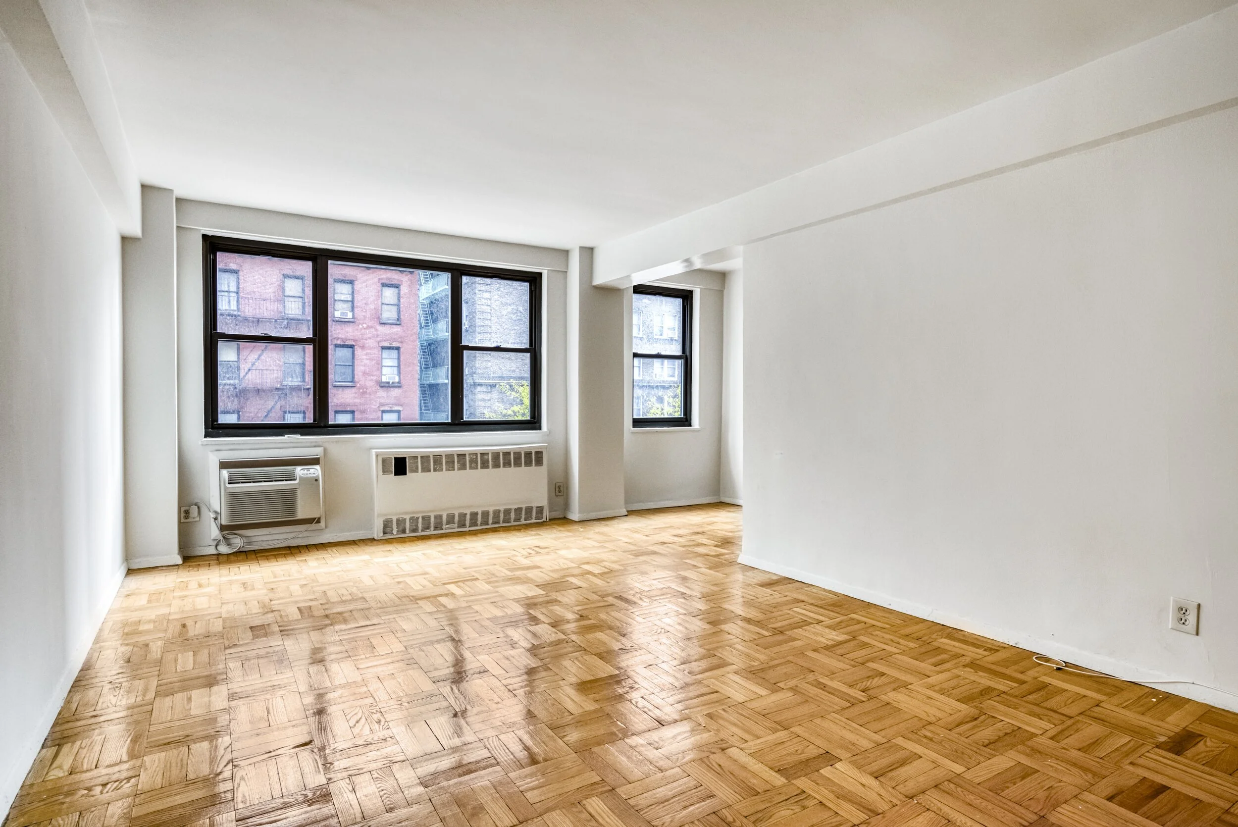 48428438 - 250 E 39th St - Arcus, J. - 2ndLR.jpg