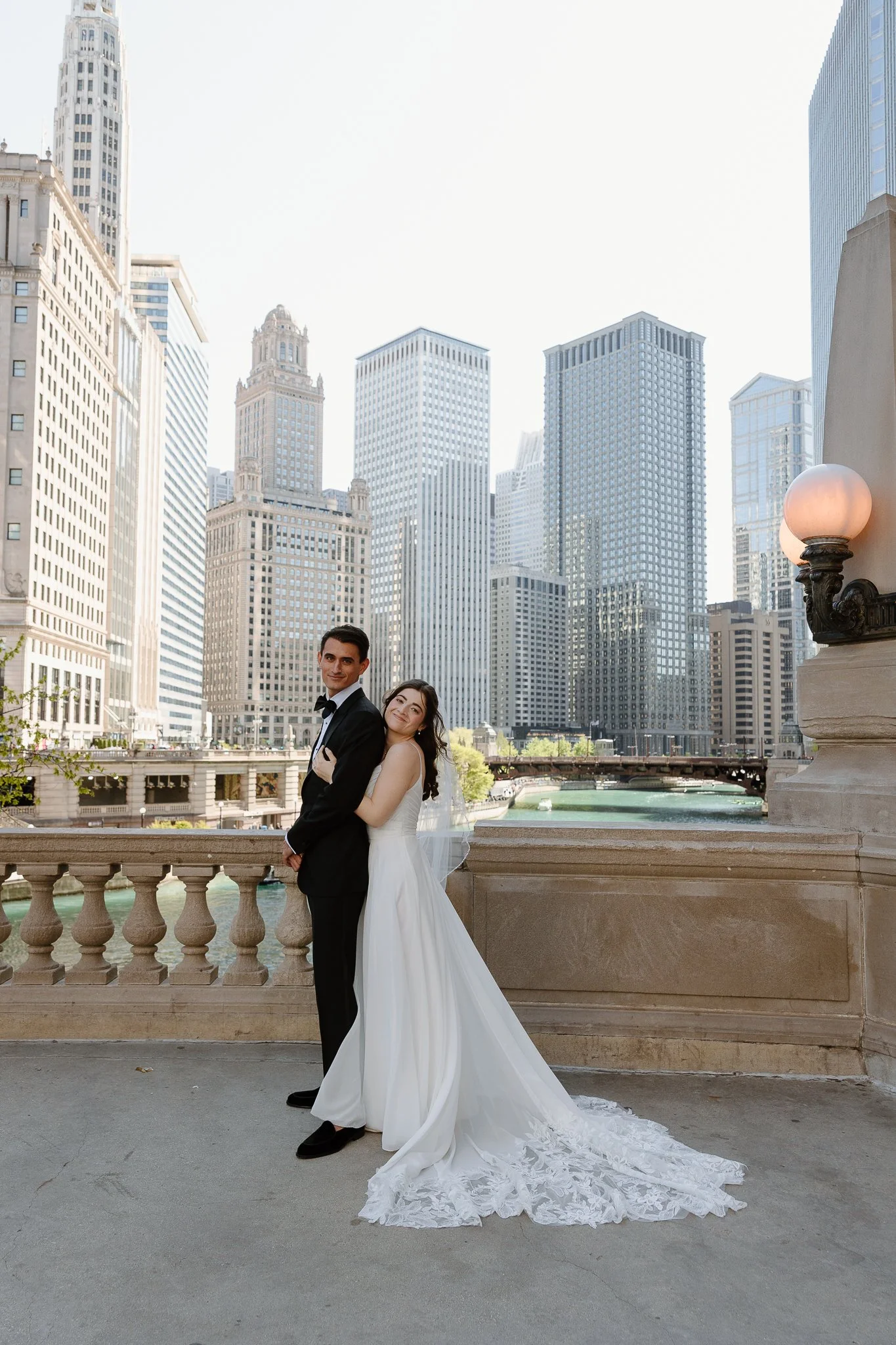 Nichole-Babiez-Photography-chicago-wrigley-building-la-storia-luxury-micro-wedding-forever-incredible-ceremony-officiant-2025-66.jpg