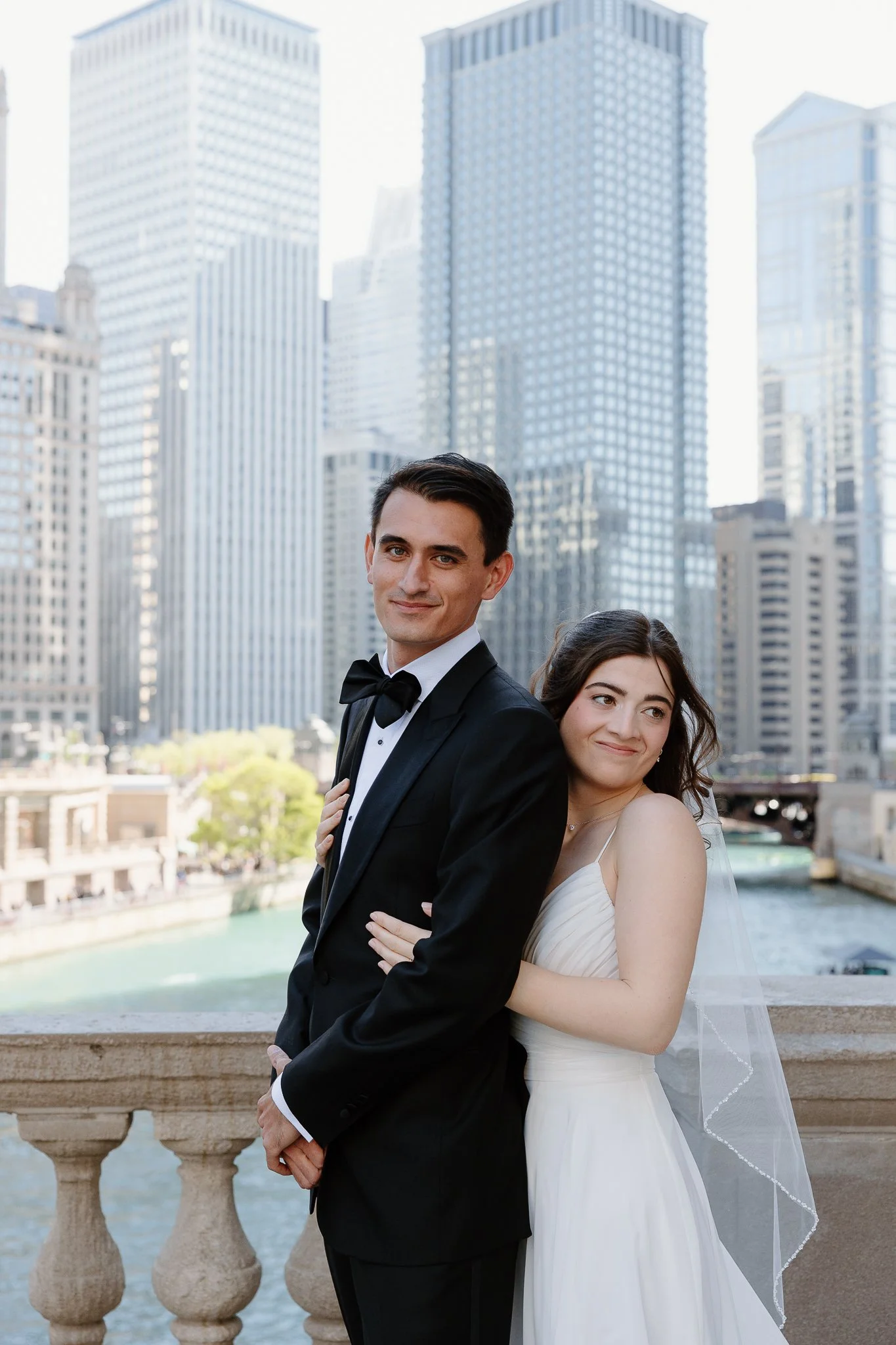 Nichole-Babiez-Photography-chicago-wrigley-building-la-storia-luxury-micro-wedding-forever-incredible-ceremony-officiant-2025-69.jpg