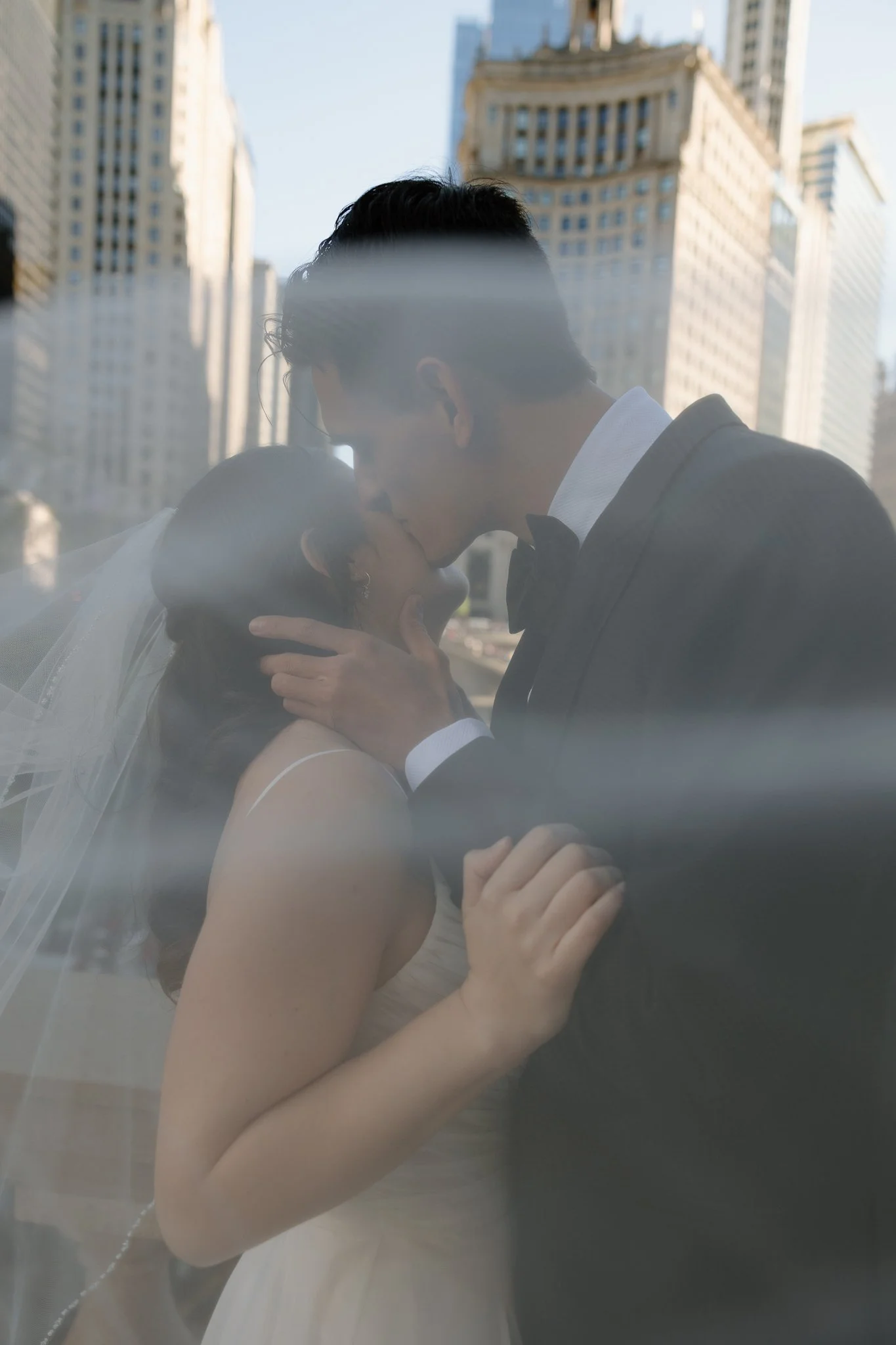 Nichole-Babiez-Photography-chicago-wrigley-building-la-storia-luxury-micro-wedding-forever-incredible-ceremony-officiant-2025-129.jpg