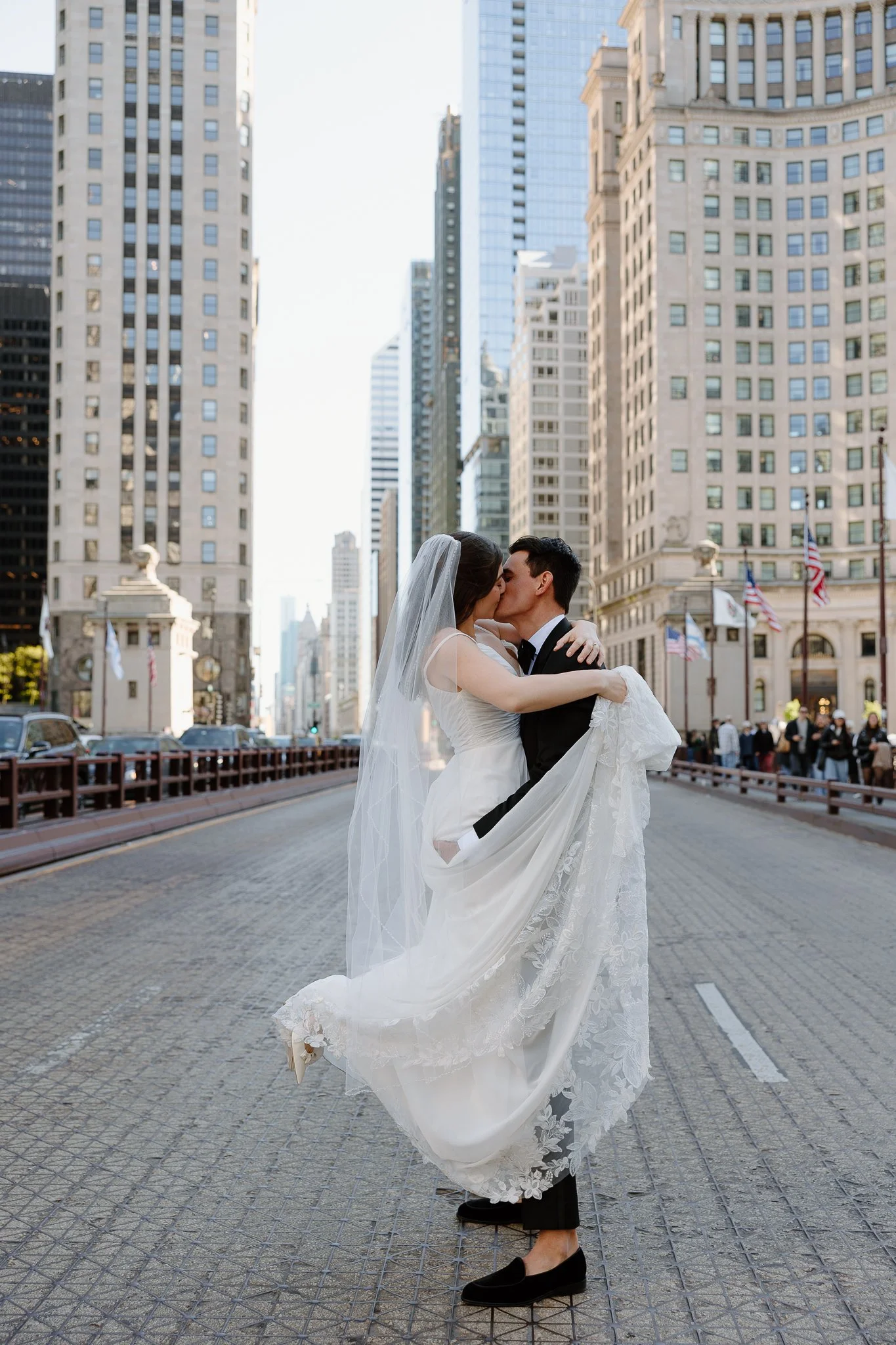 Nichole-Babiez-Photography-chicago-intercontinental-wrigley-building-la-storia-luxury-micro-wedding-ceremony-officiant-forever-incredible-2025-136.jpg