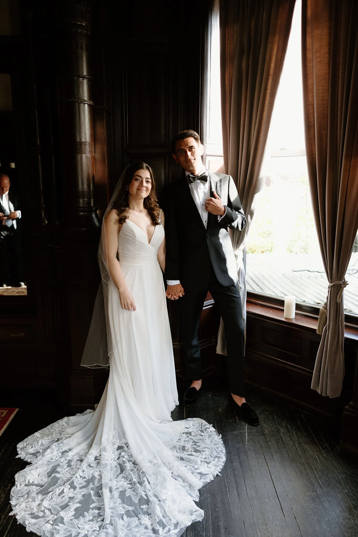 Nichole-Babiez-Photography-chicago-intercontinental-wrigley-building-la-storia-luxury-micro-wedding-ceremony-officiant-forever-incredible-2025-242.jpg