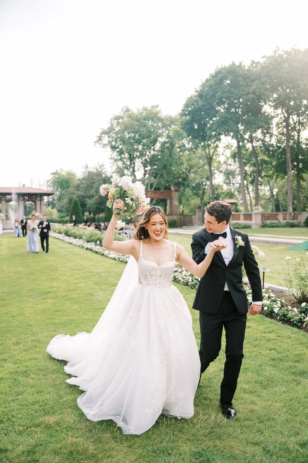 ArmourHouse_LakeForest_CelebrityWeddingOfficiant.jpg