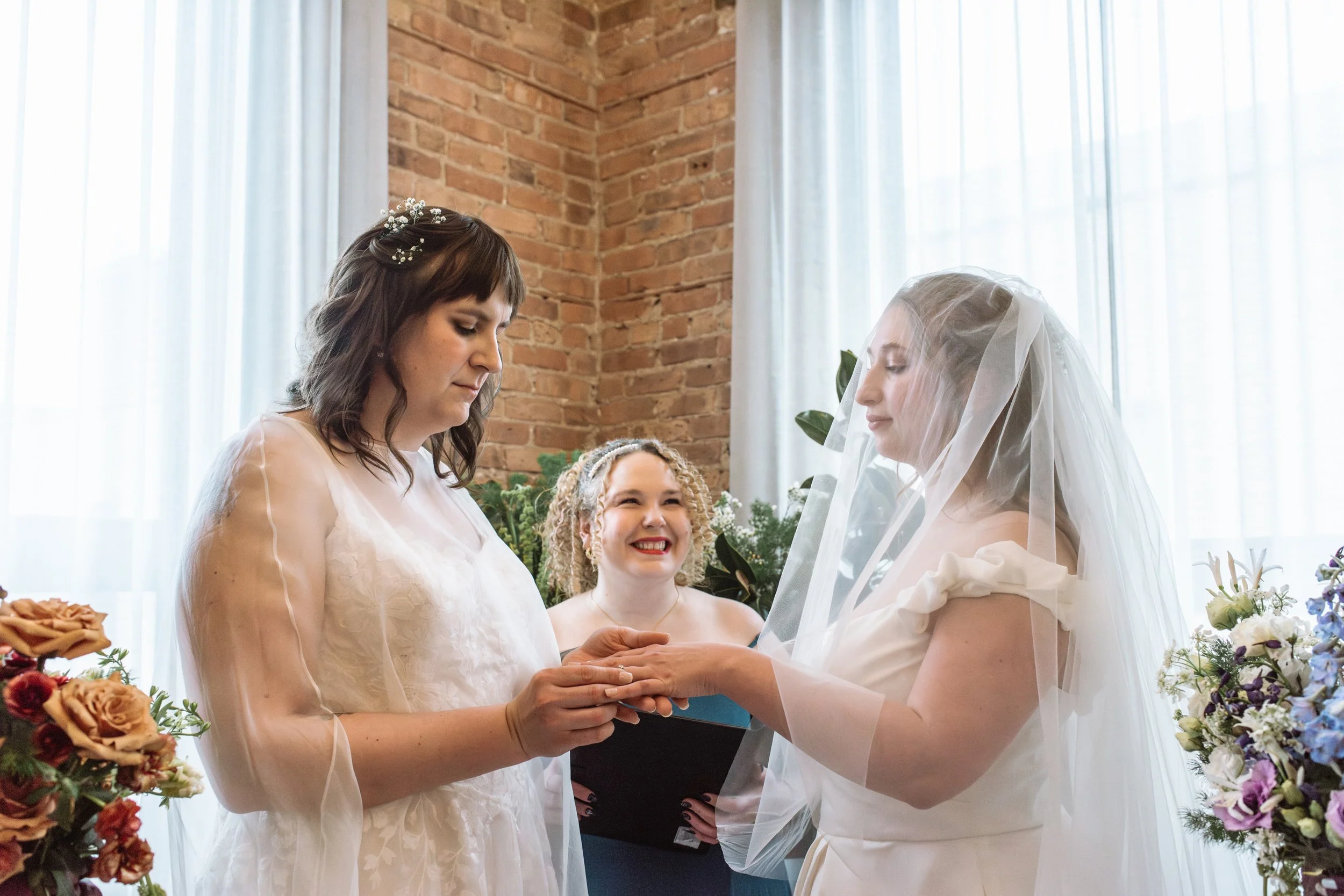 Lush-Greenery-Publishing-Hourse-Bed-and-Breakfast-Chicago-Queer-Elopement-with-Pugs-Dog (301).jpeg