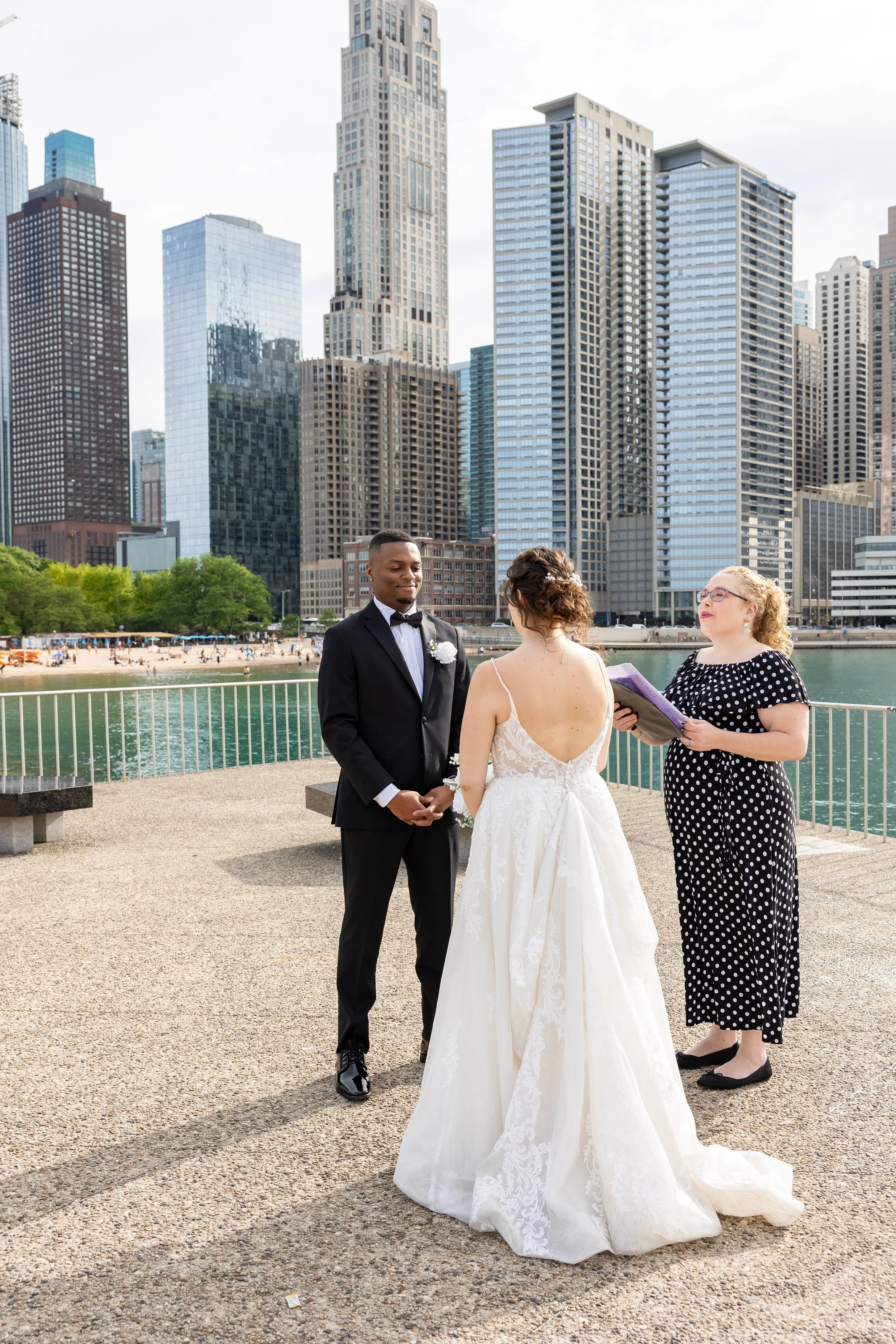 Forever Incredible Elope to Chicago Olive Park Ceremony