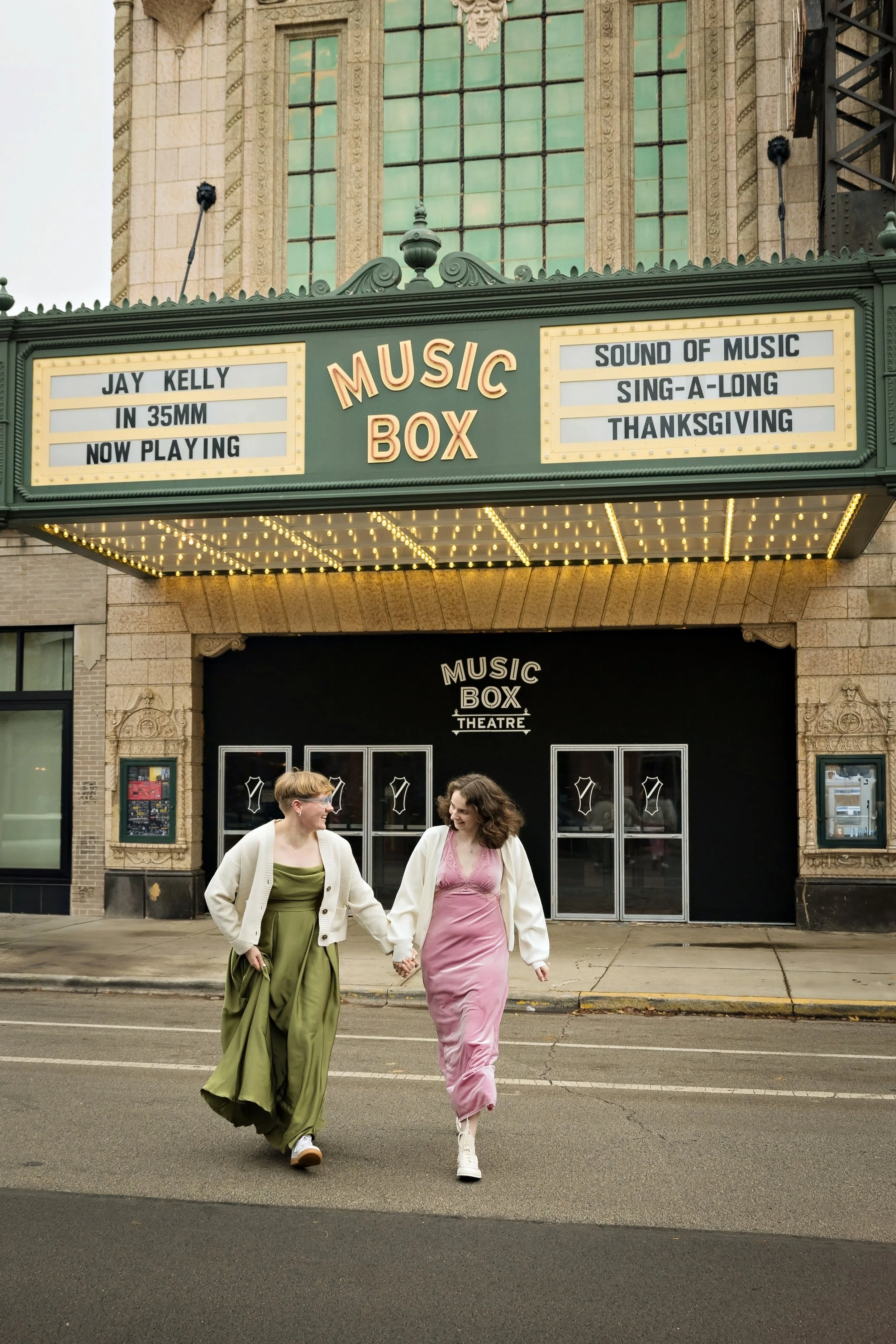 AliceRegan_Music-Box-Theater_Elopement-Officiant-Chicago_10.jpg