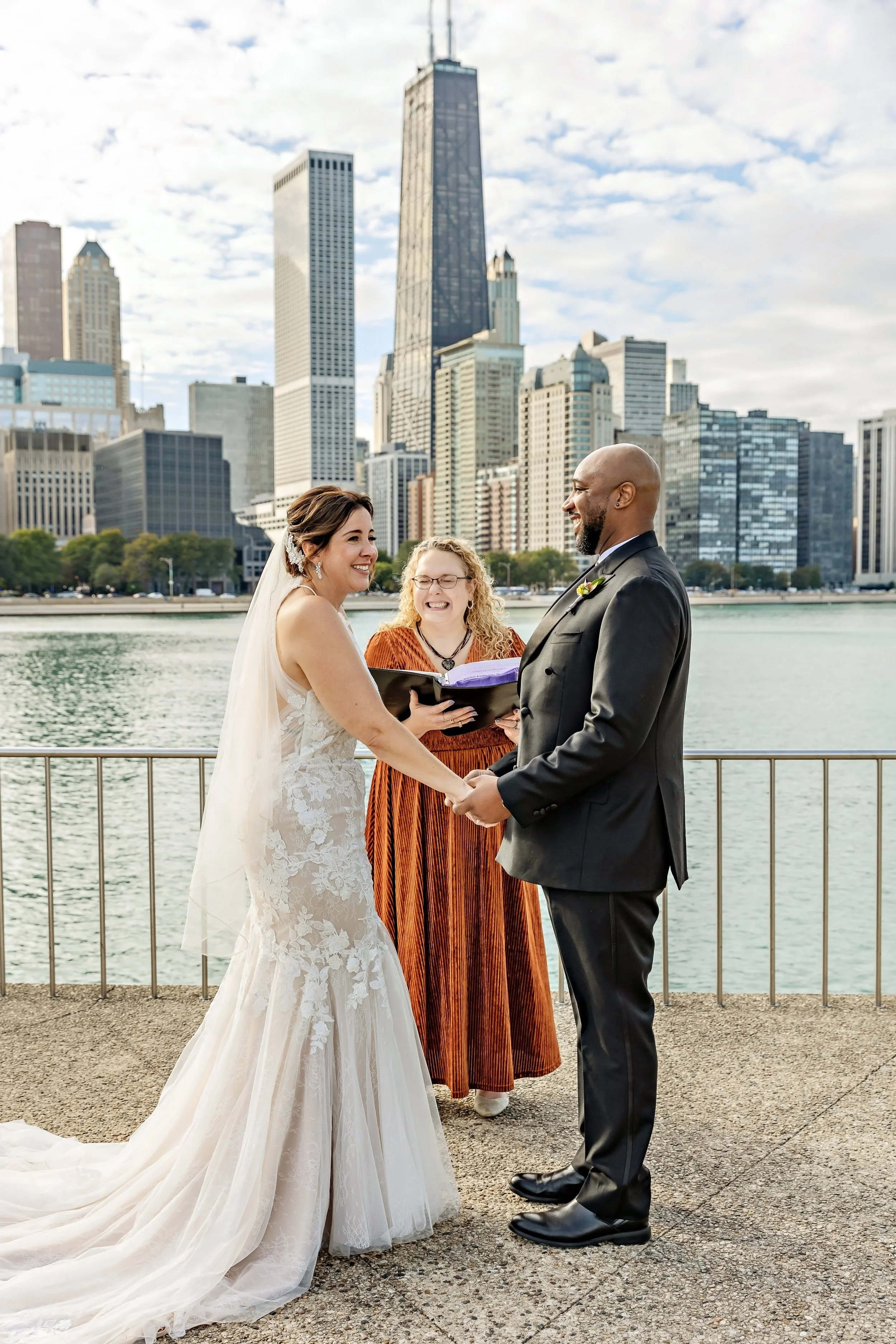 Olive Park Chicago Elopement Officiant.jpg