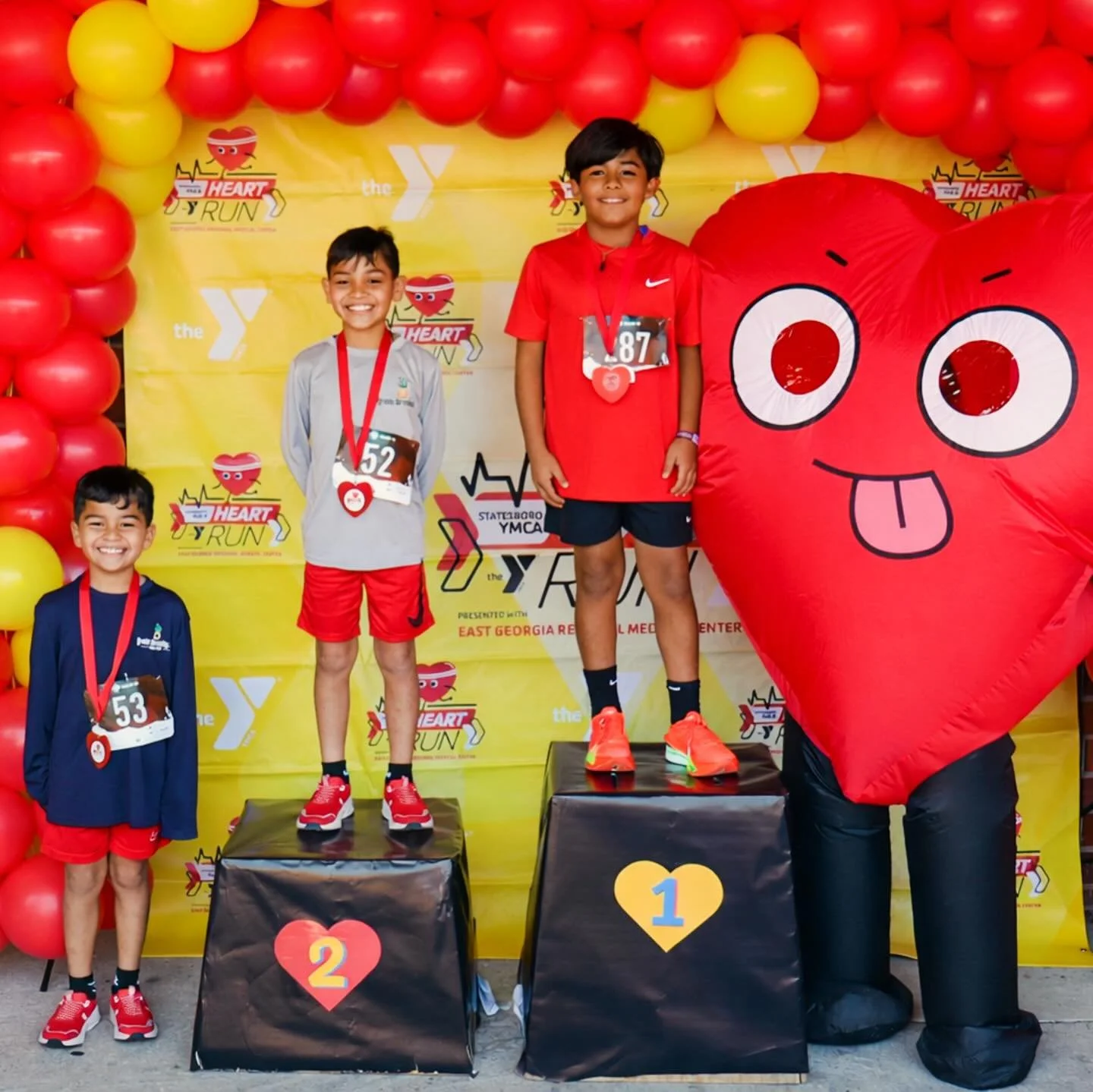 ❤️ 250 BOOKISH VALENTINES. ONE BIG HEART.

We donated 250 fun Valentine bookish goodies to race bags at the Statesboro Heart Run hosted by the Statesboro Family YMCA 🏃&zwj;♀️📚

Because literacy = love.

Thank you @statesboroymca for allowing us to 