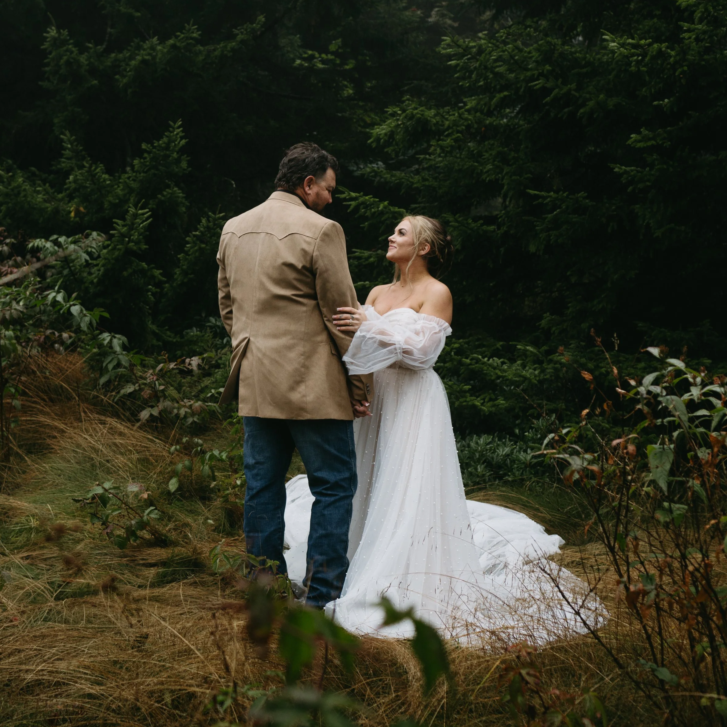 CLICK for Weddings + Elopements Gallery