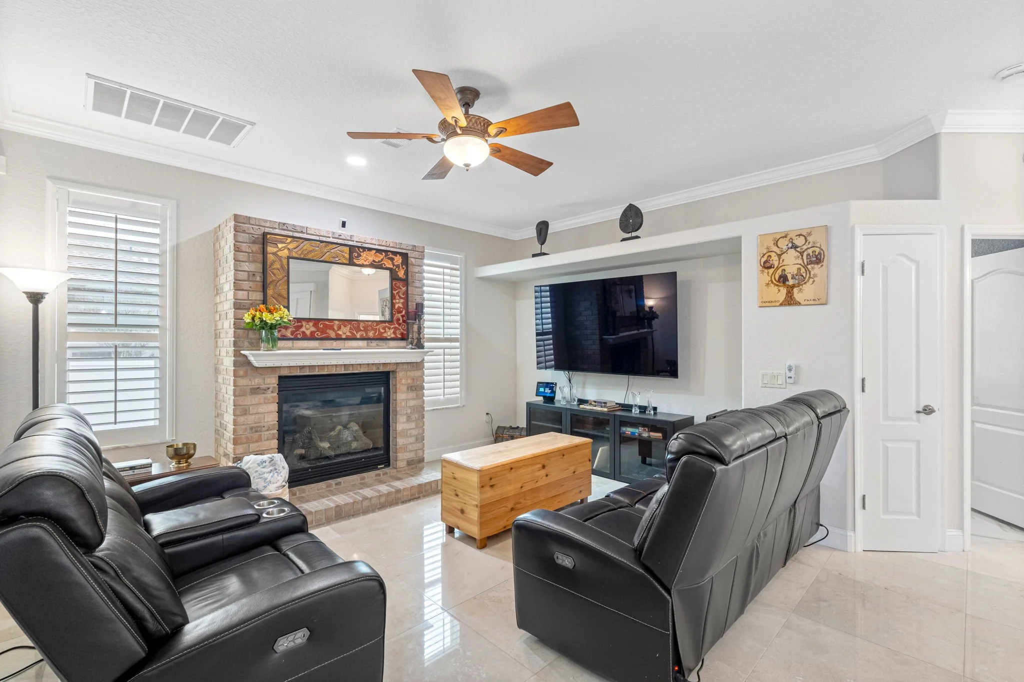 30-web-or-mls-6224 Rockross Ave, New Port Richey, FL-33.jpg