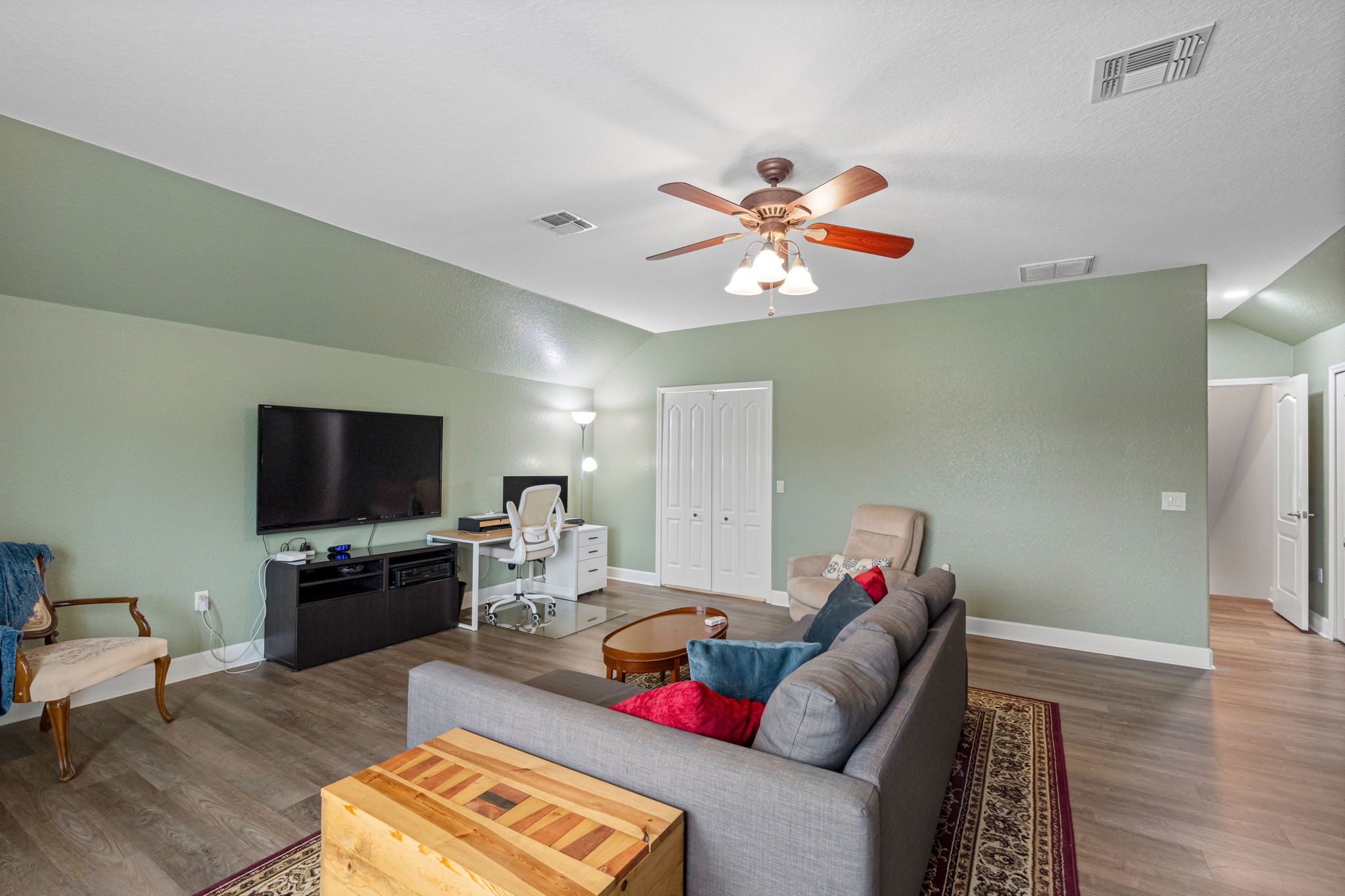 37-web-or-mls-6224 Rockross Ave, New Port Richey, FL-40.jpg