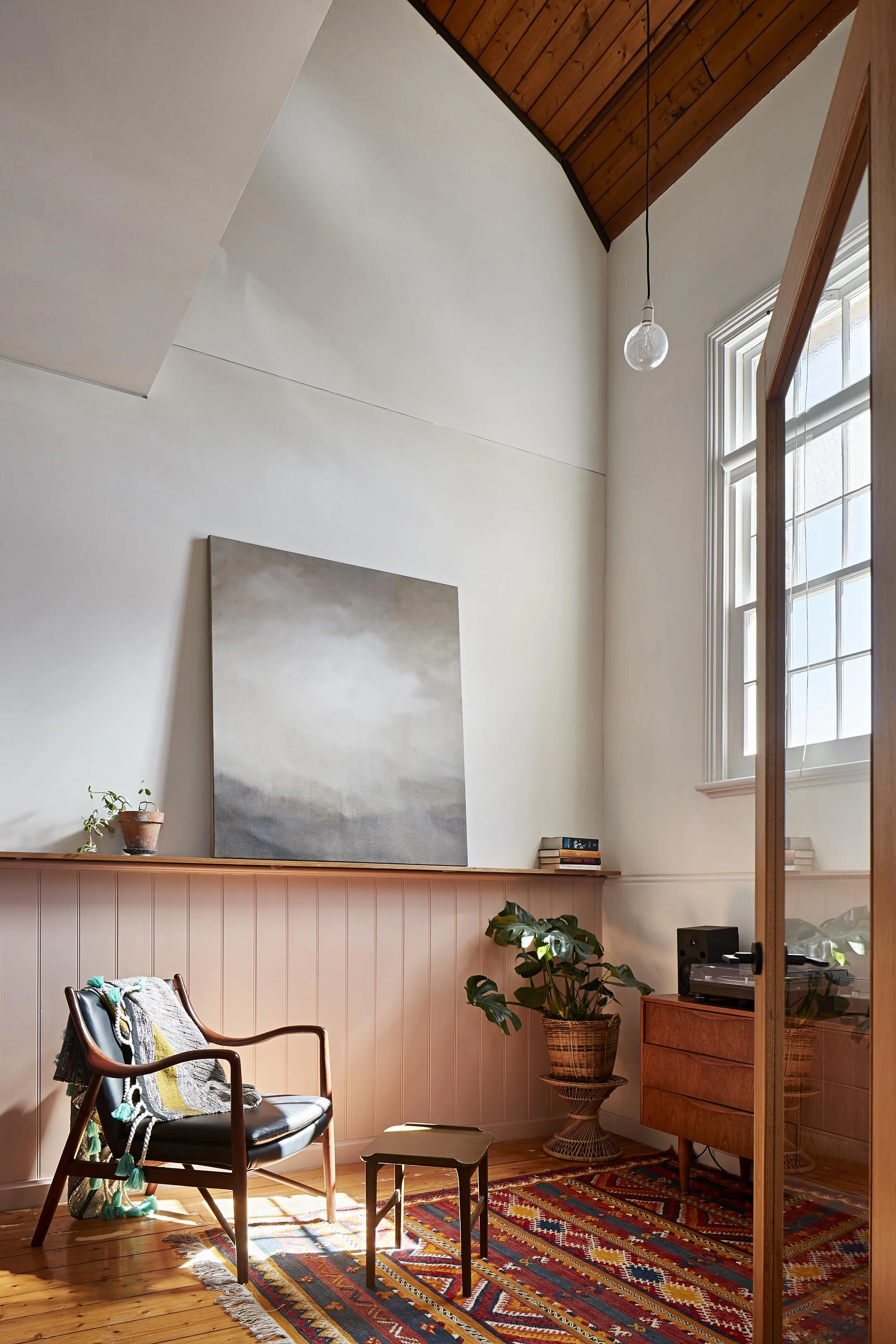 school-house-residence-living-logan-©LAS-smg.jpg