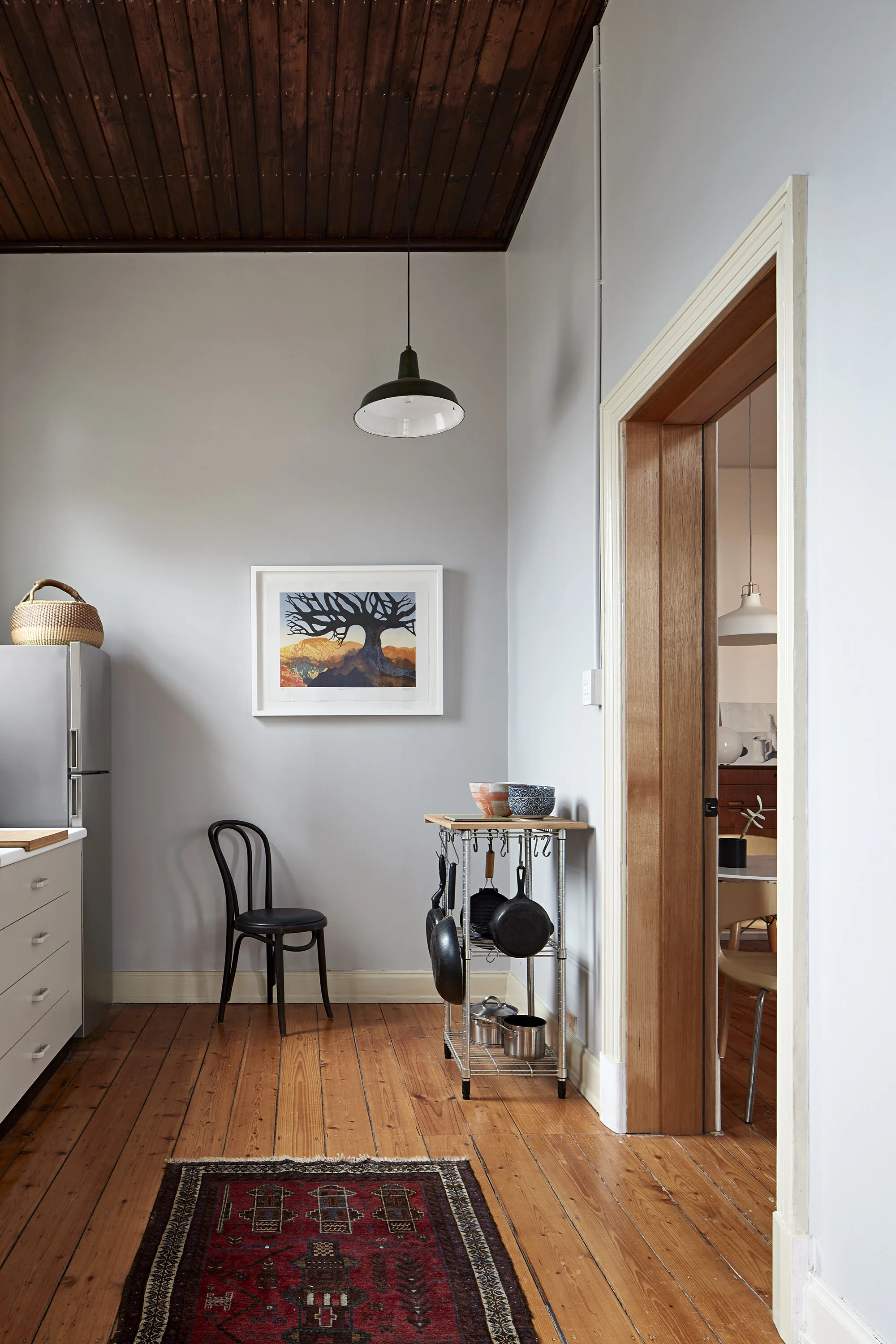school-house-residence-kitchen-logan-©LAS-smg.jpg