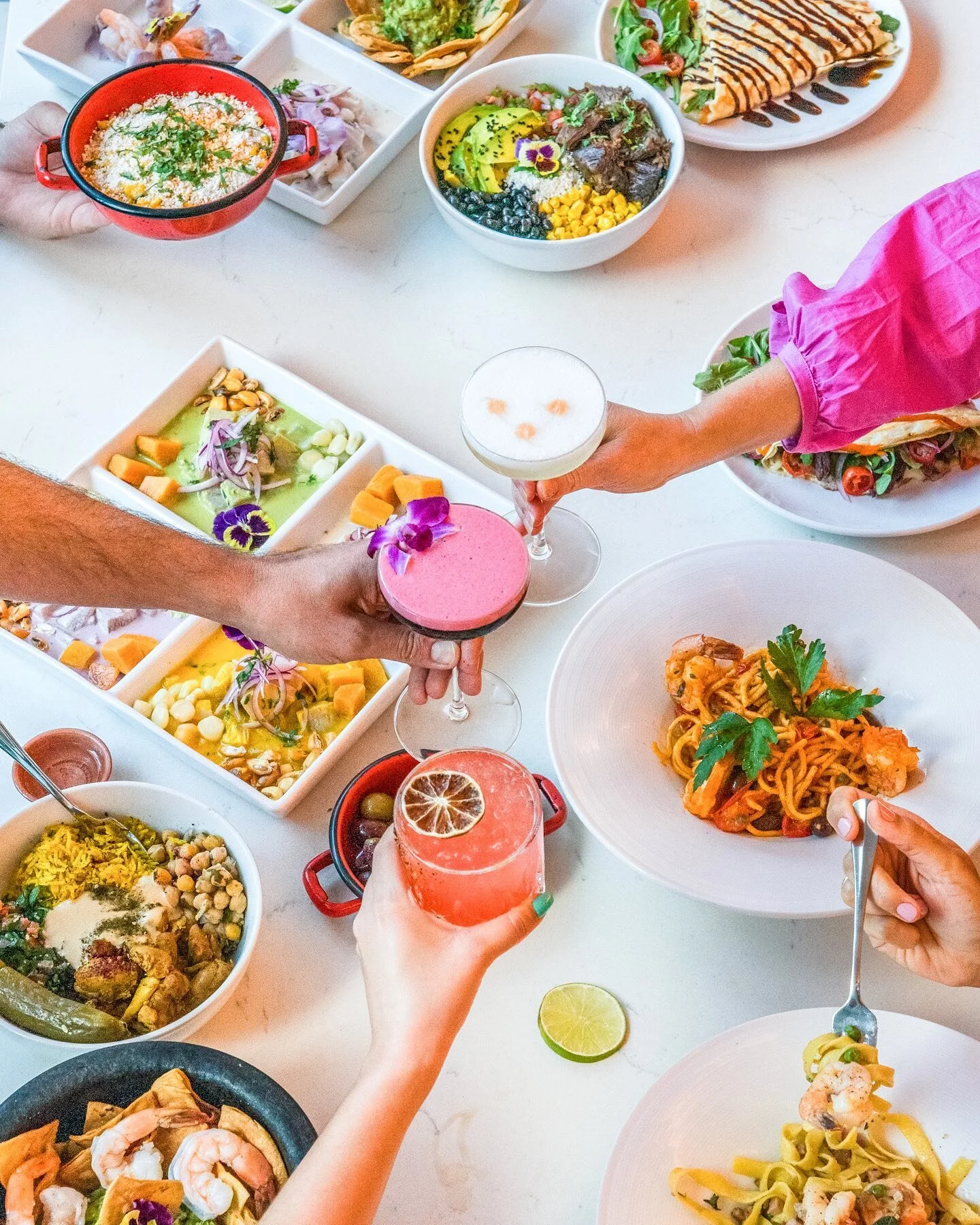 All Start with the happy hour cocktails, then Explore the variety of delicious cuisine from all Mia Market vendors,
Tag Mia and market your favorite vendor today!
&bull;
&bull;
&bull;
&bull;
#miamifood #miami #foodporn #foodhall #foodhallmiami #besth