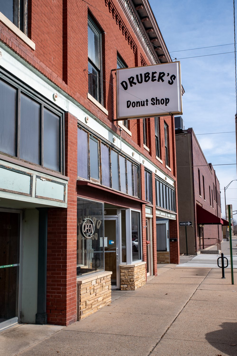 Newton, Kansas | Druber's Donut Shop