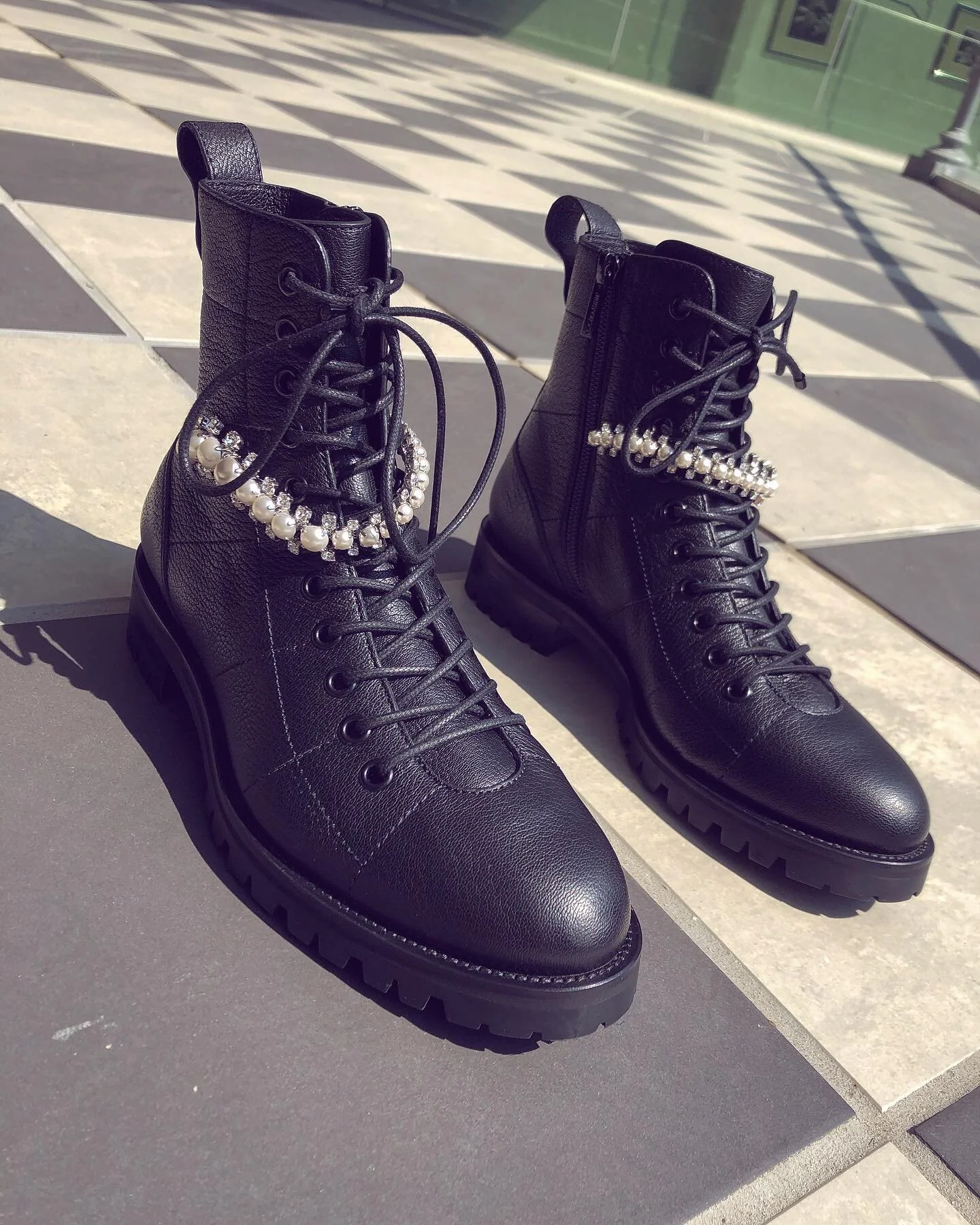 Combat boots are a HUGE trend this season... check out our Story 👆🏻on how to avoid looking like a “Nirvana groupie.” 🖤DM for purchase or shop online by clicking on the link in our bio - Special Instructions “The Sisters”
•
•
•
•
#jimmychoo #combat