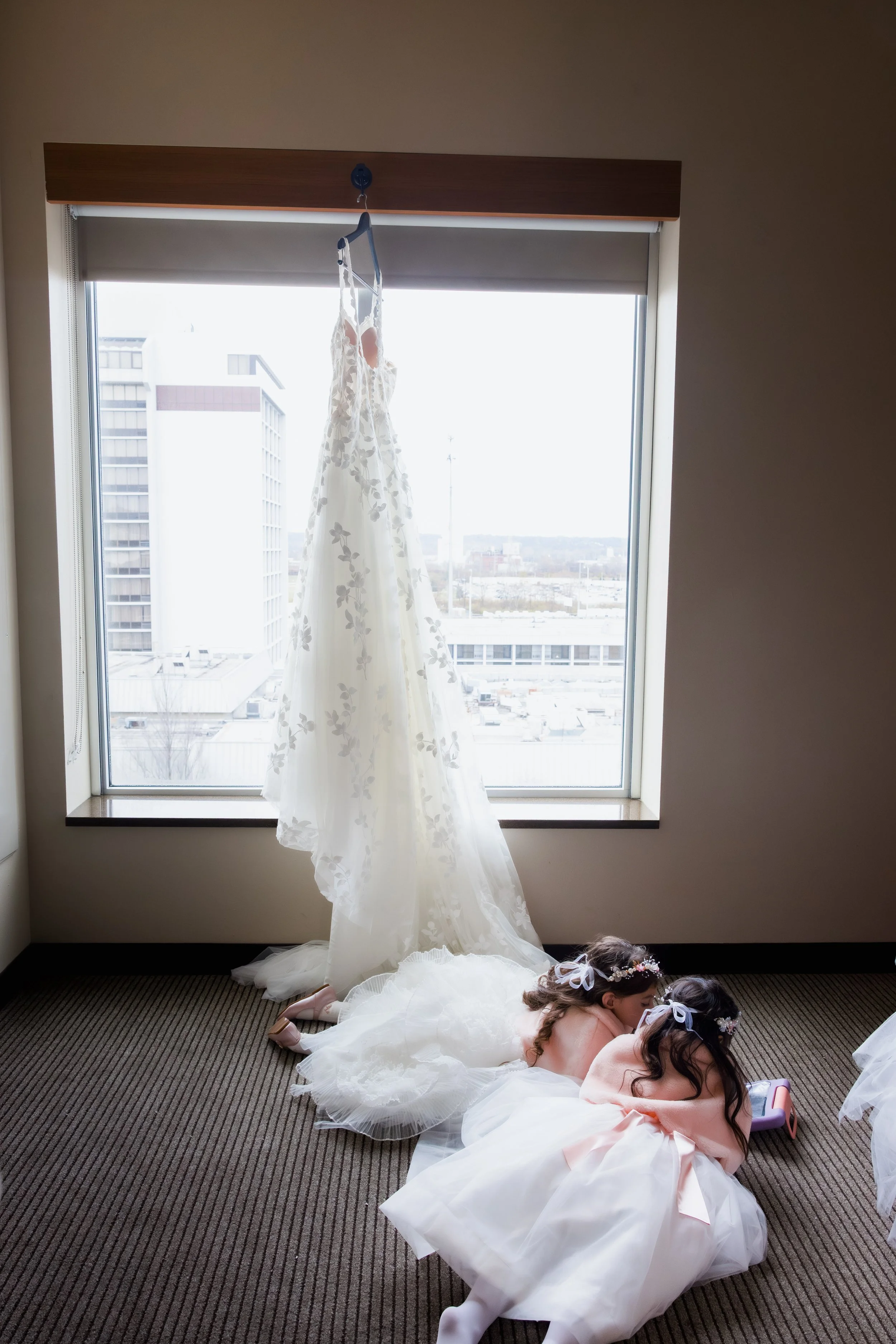 Theresa and Bridesmaids (20).jpg