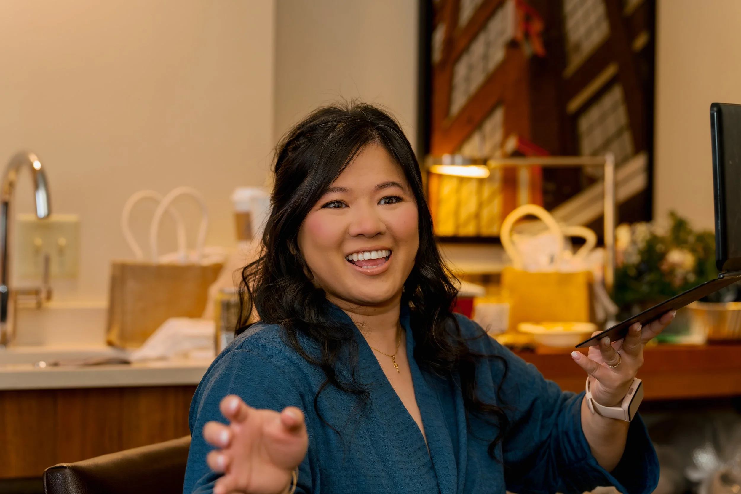 Theresa and Bridesmaids (87).jpg