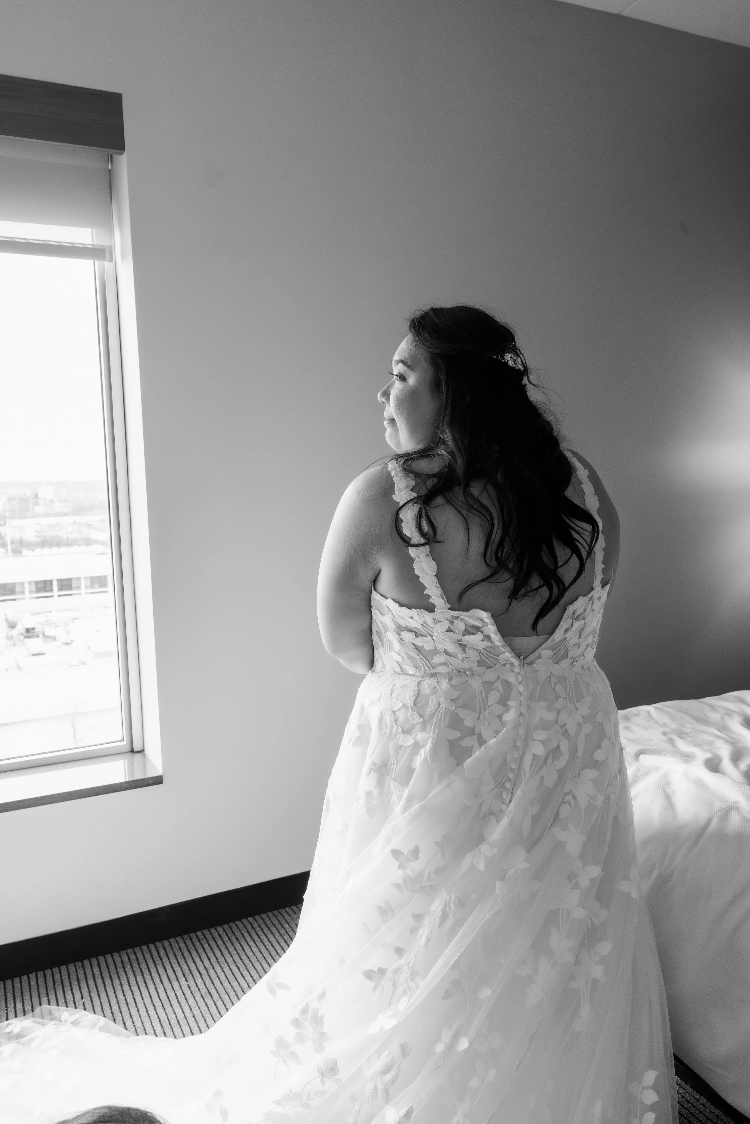 Theresa and Bridesmaids (35).jpg