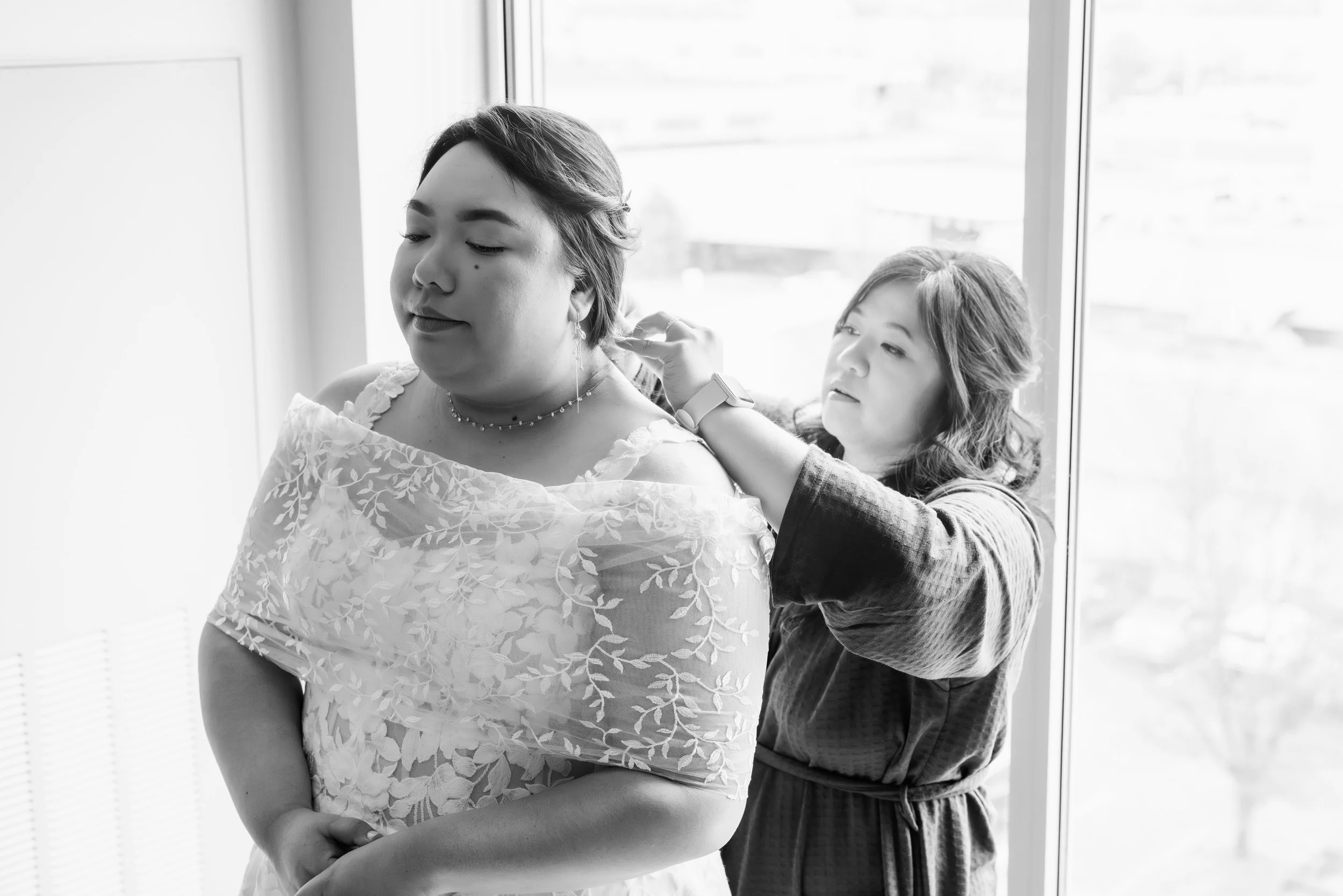 Theresa and Bridesmaids (49).jpg